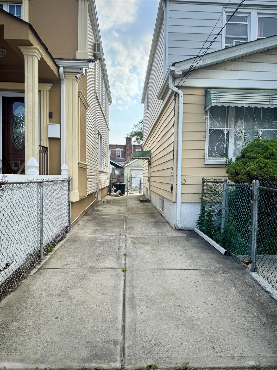 #2 photo, 114-27 127th Street, 皇后區 奧松公園 Ozone Park , NY 11420