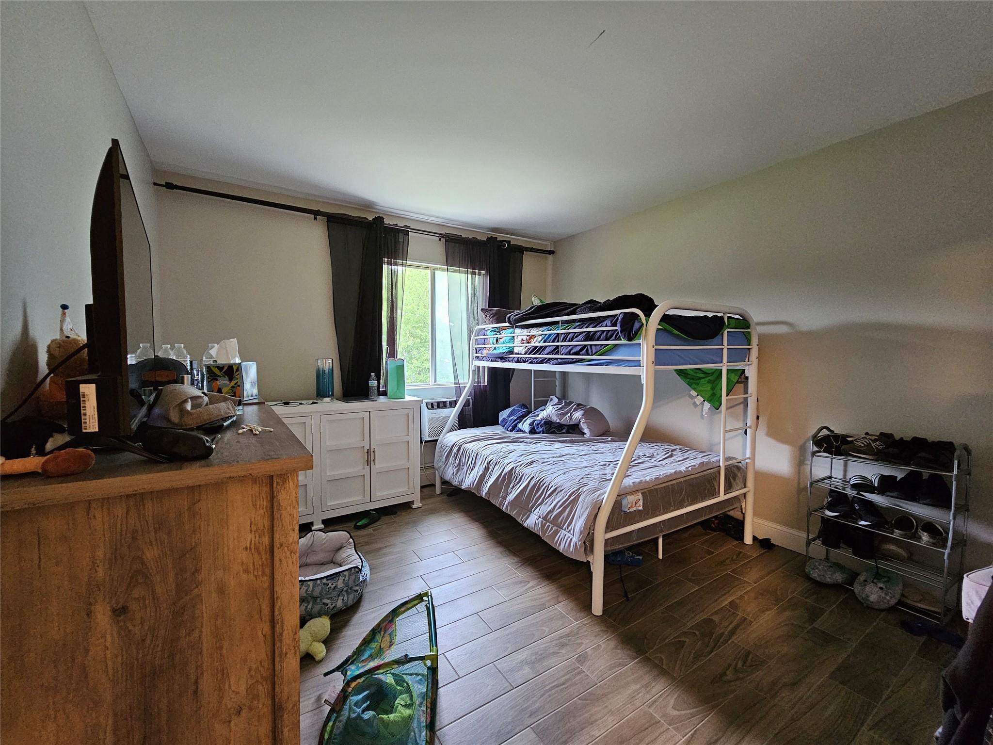 #11 photo, 25 Ruth Court, 뉴욕주 Middletown , NY 10940