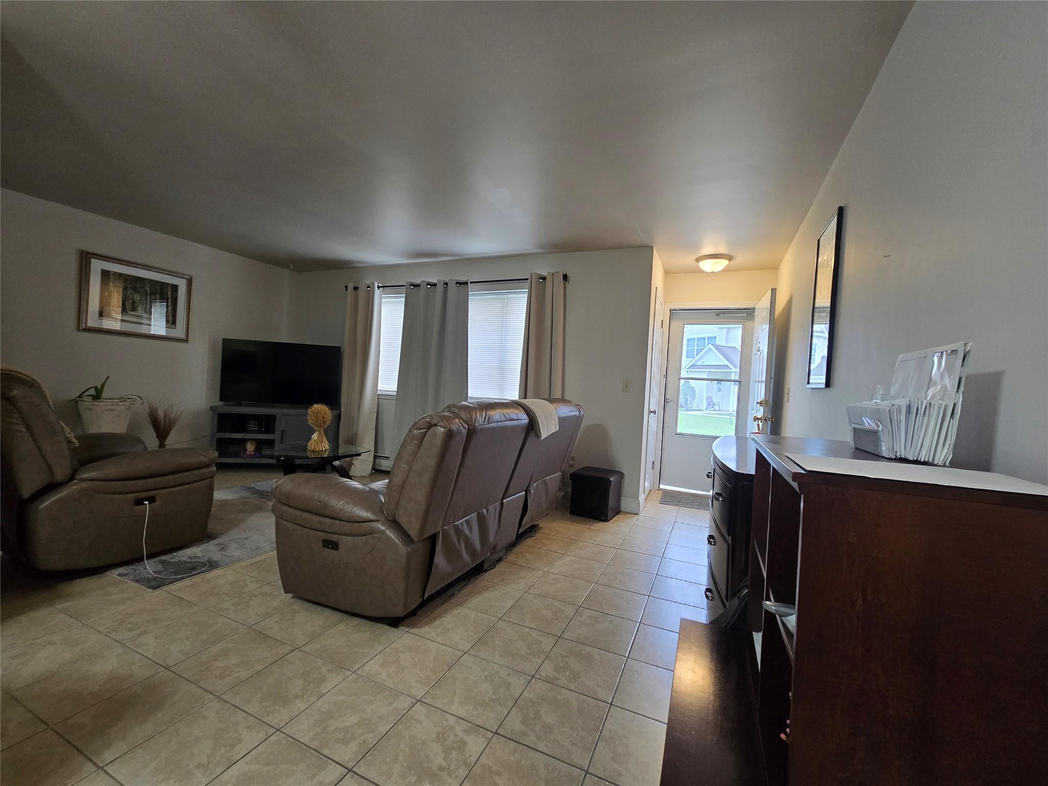 #17 photo, 25 Ruth Court, 뉴욕주 Middletown , NY 10940