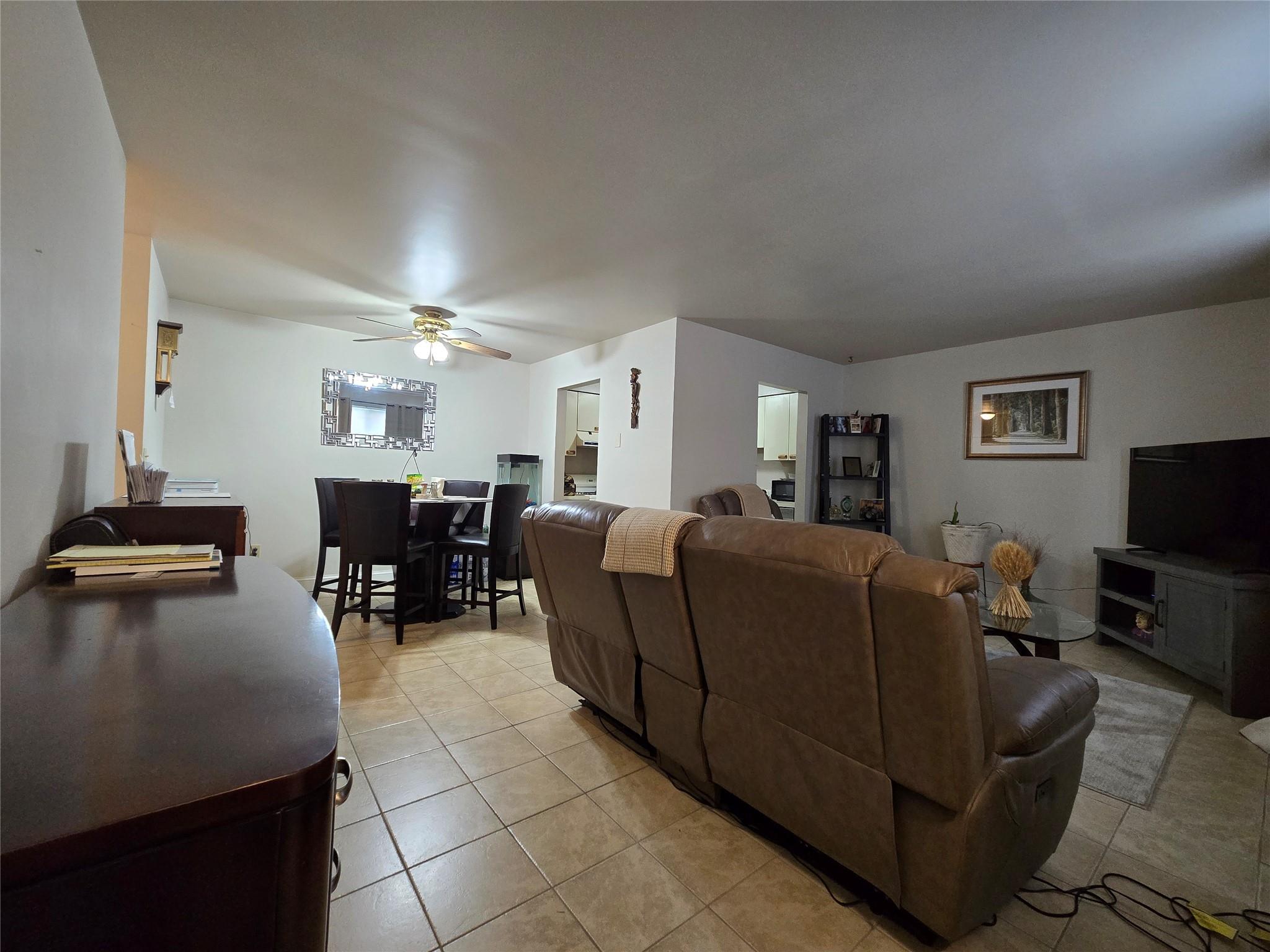 #18 photo, 25 Ruth Court, 뉴욕주 Middletown , NY 10940