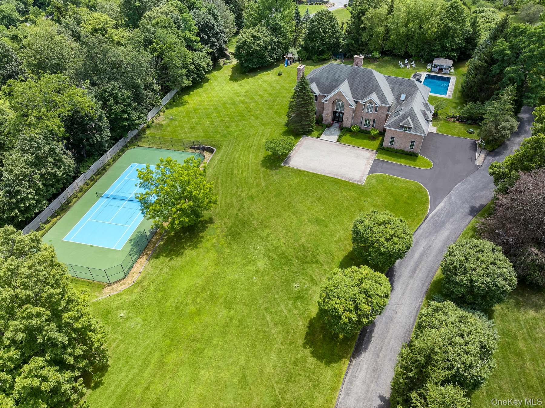 #1 photo, 839 Mount Kisco Road, Armonk , NY 10504