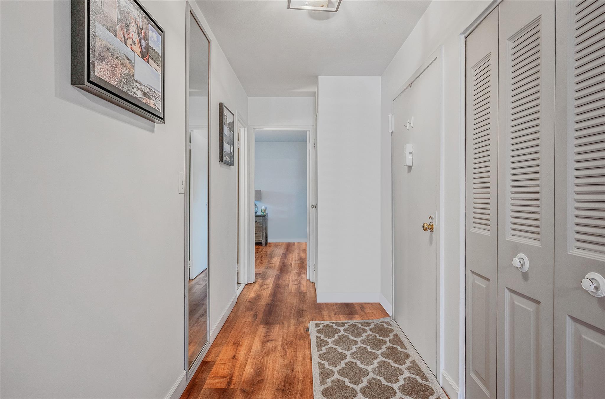 #12 photo, 460 Old Town, 東長島 Port Jefferson , NY 11776