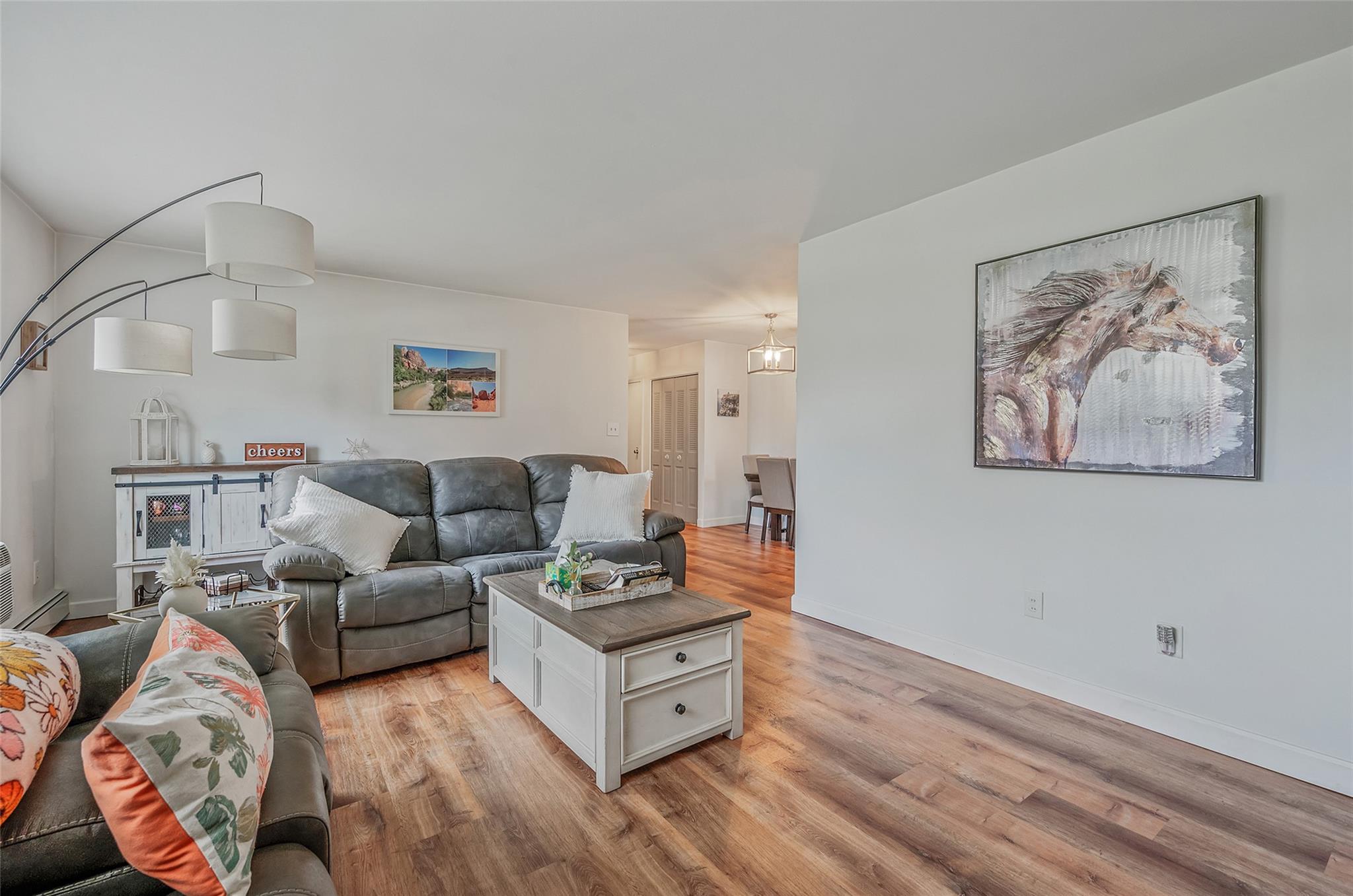 #4 photo, 460 Old Town, 東長島 Port Jefferson , NY 11776