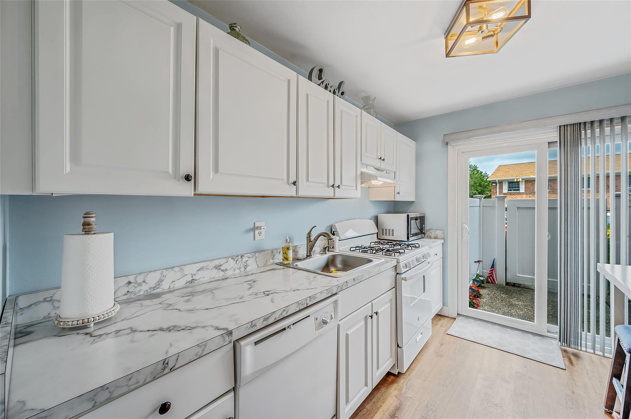 #5 photo, 460 Old Town, 東長島 Port Jefferson , NY 11776