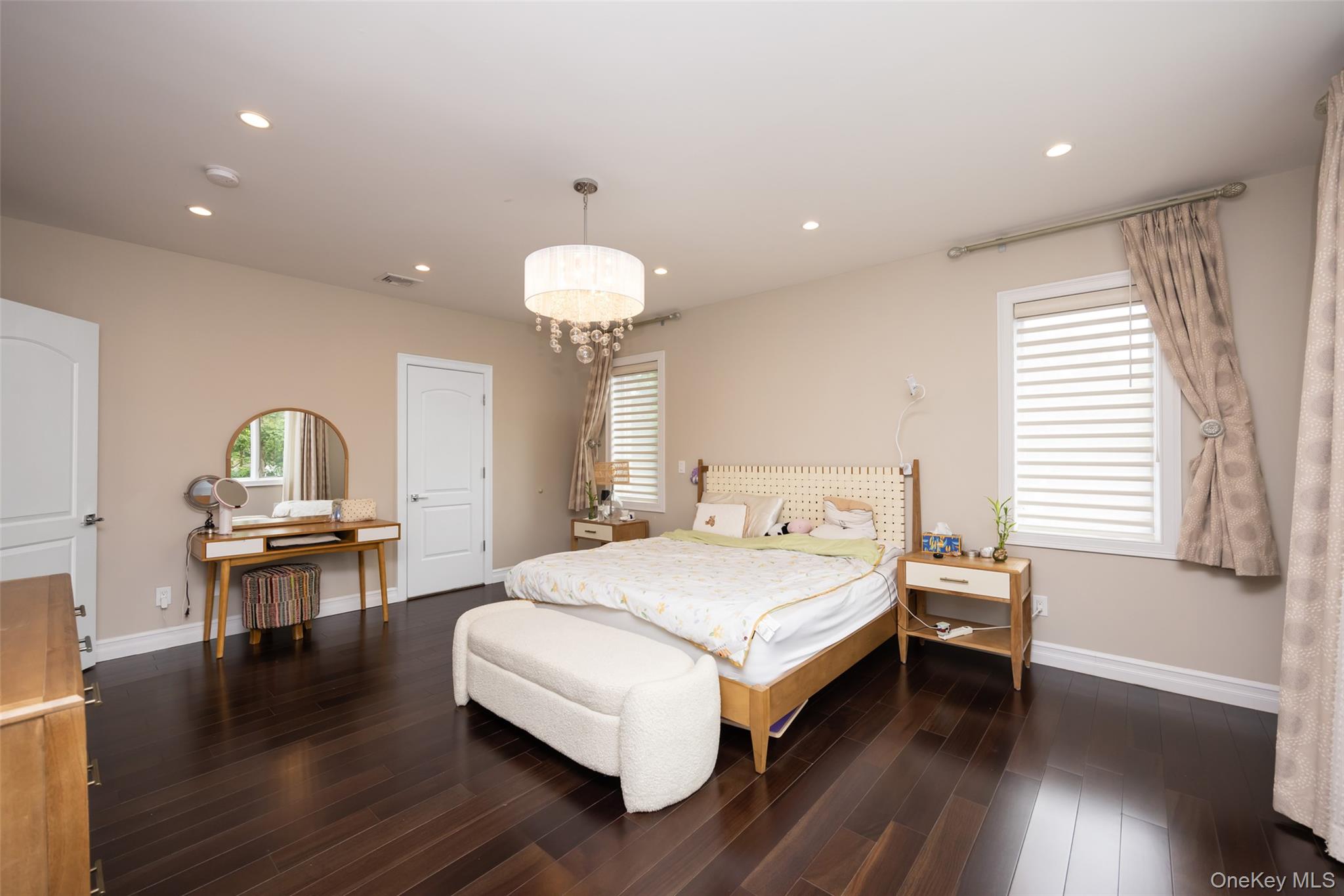 #15 photo, 90 Baker Hill Road, ナッソー郡 Great Neck , NY 11023