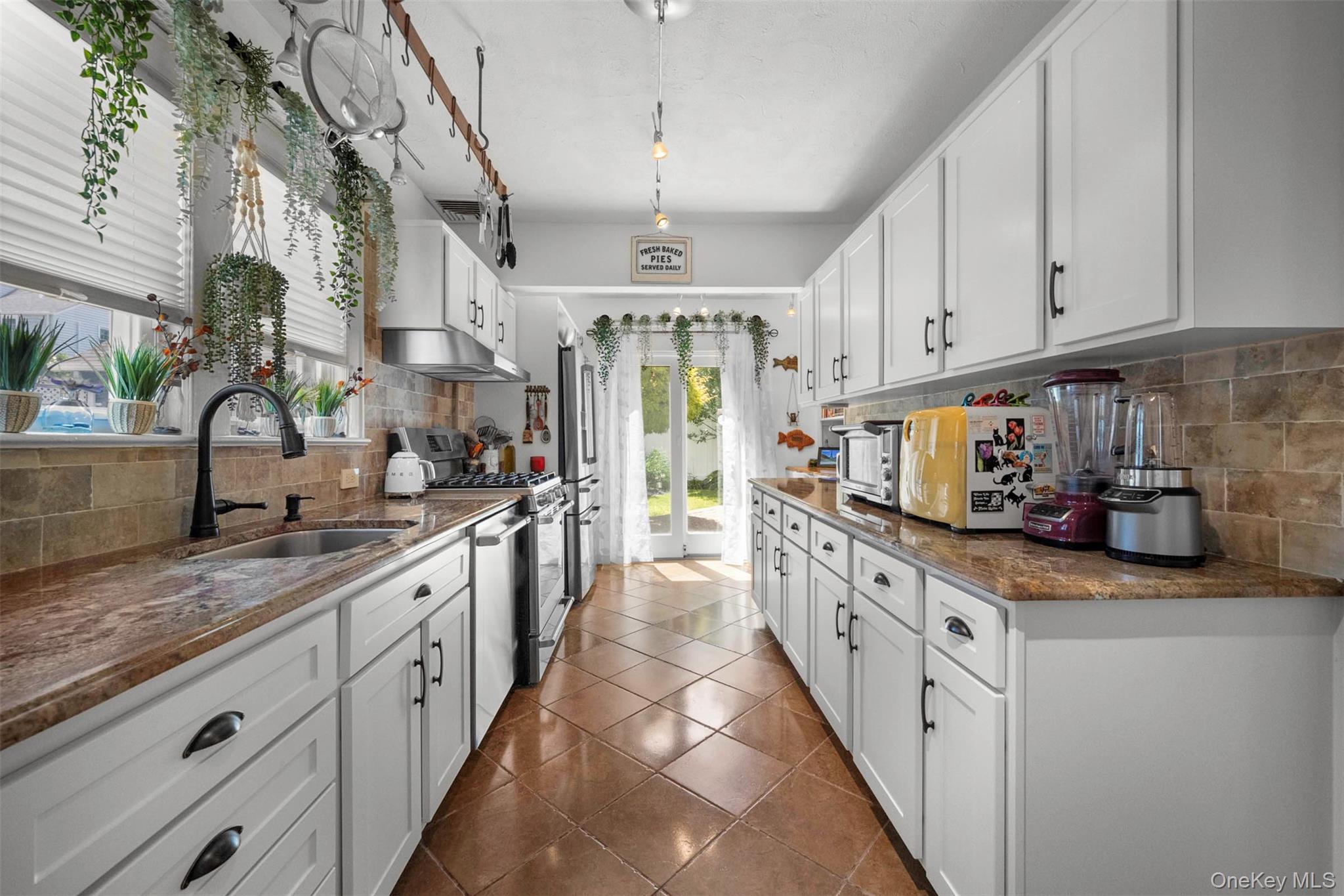 #13 photo, 254-06 W End Drive, 長島 大頸 Great Neck , NY 11020