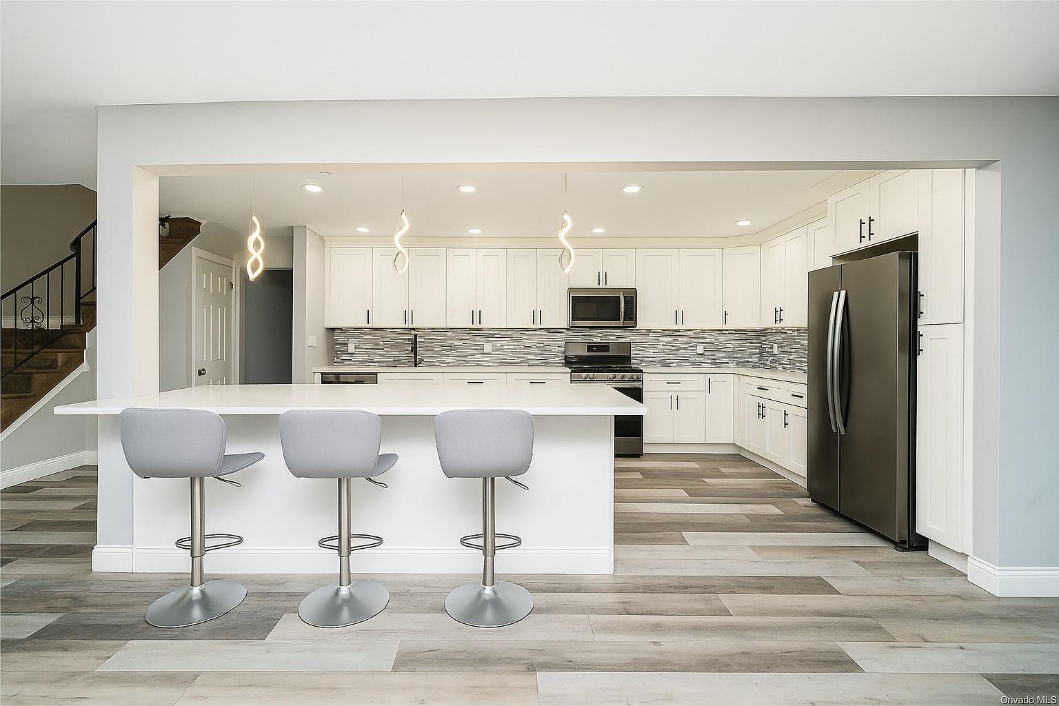 #2 photo, 12 Knoll Road, サフォーク郡 Rocky Point , NY 11778