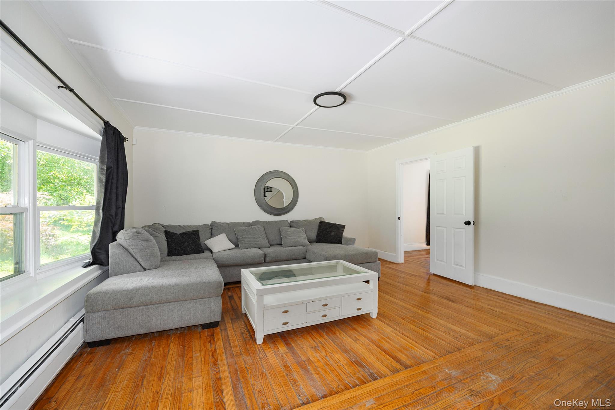 #7 photo, 83-85 Old Post Road, Staatsburg , NY 12580