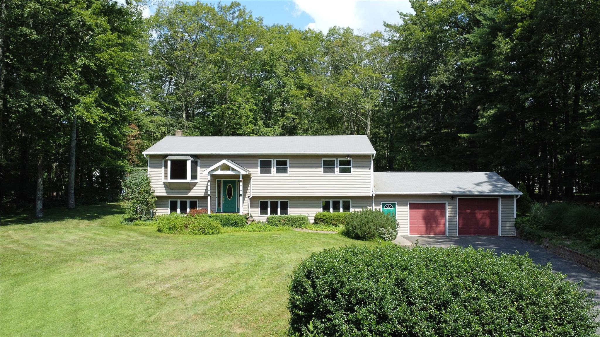 #1 photo, 107 Tonche Terrace, Shokan , NY 12481