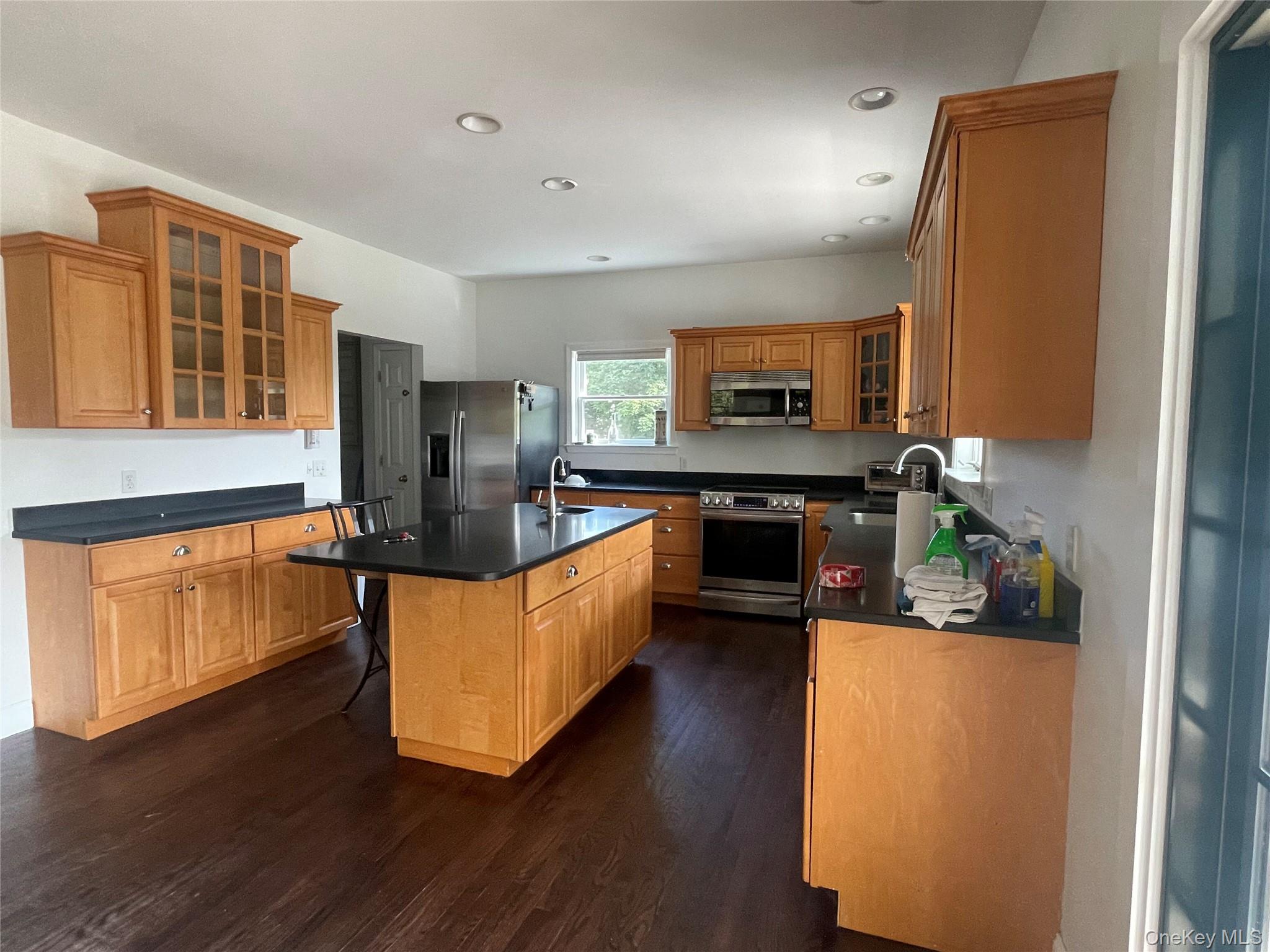 #11 photo, 14 Ledge Rock Court, Garrison , NY 10524