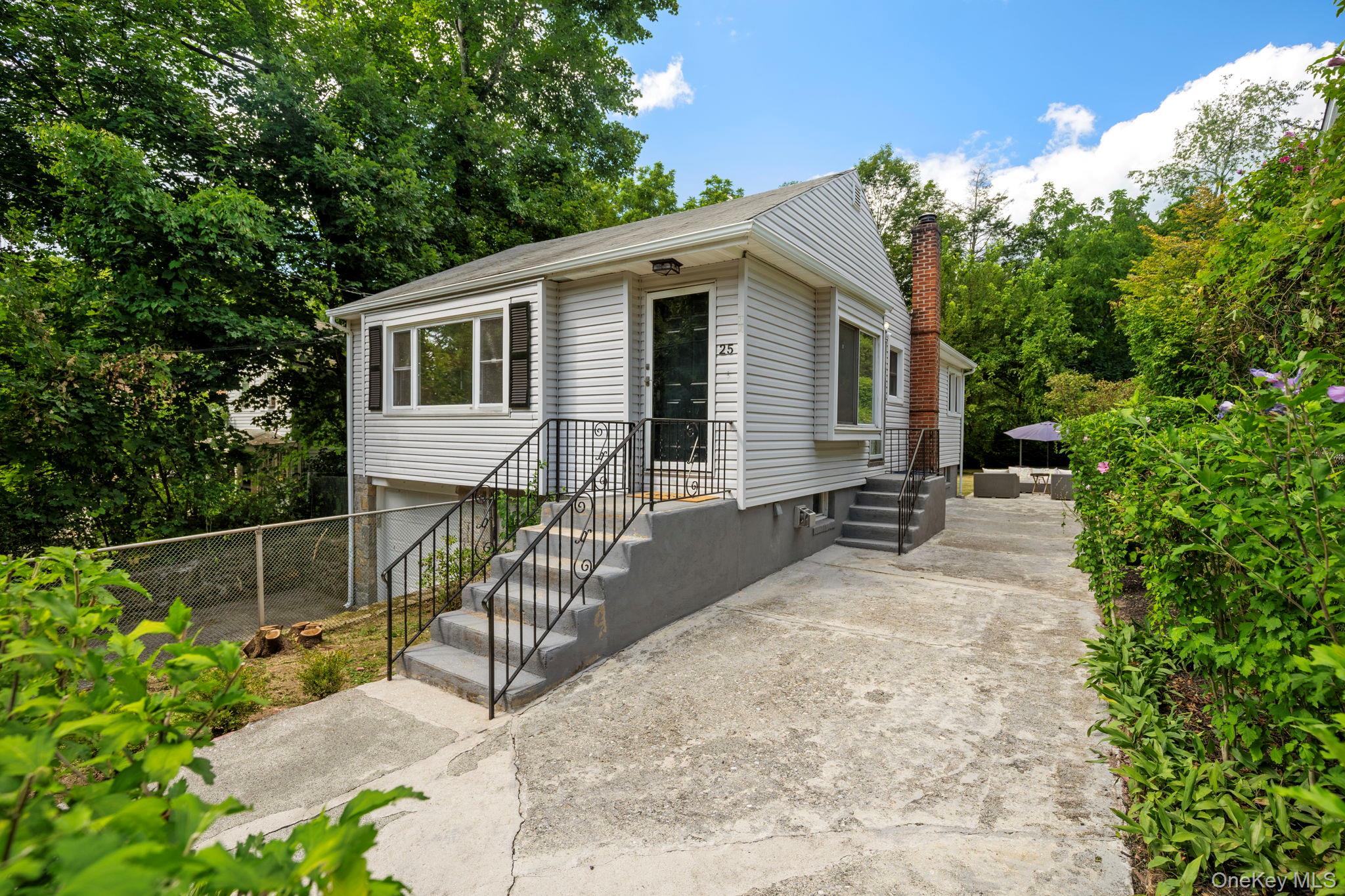 #7 photo, 25 Maple Avenue, Chappaqua , NY 10514