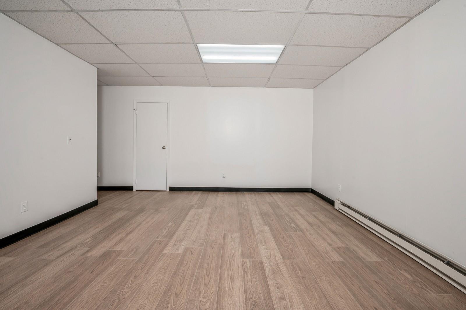 #11 photo, 499 N Broadway, White Plains , NY 10603