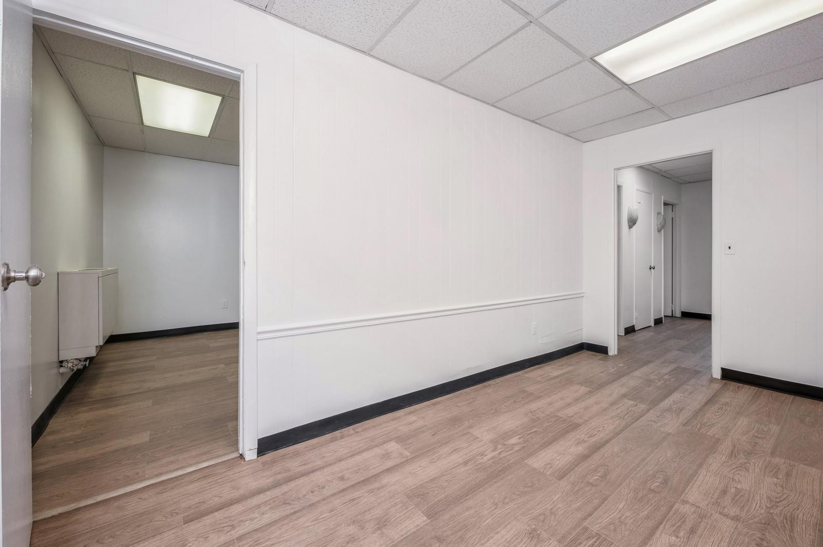 #12 photo, 499 N Broadway, White Plains , NY 10603