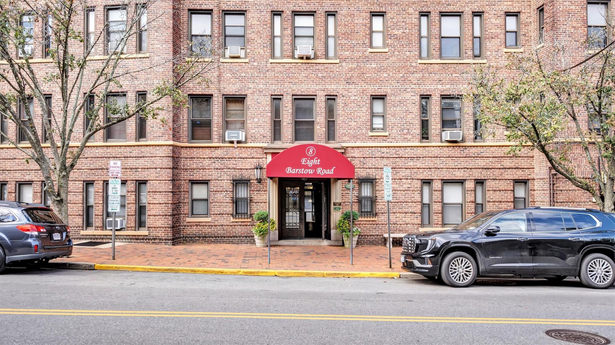 #1 photo, 8 Barstow Road, Great Neck , NY 11021