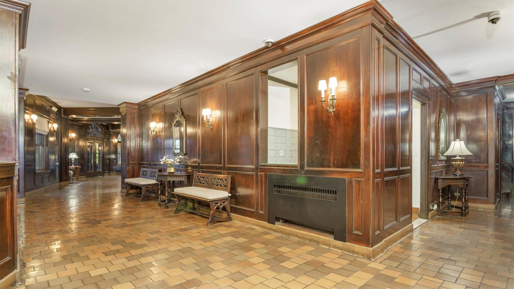 #19 photo, 8 Barstow Road, Great Neck , NY 11021