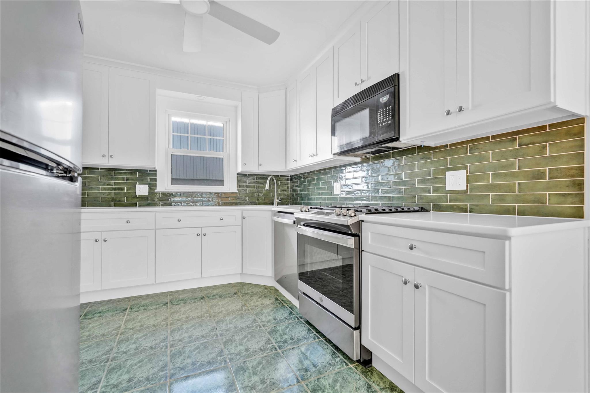 #12 photo, 118-07 Beach Channel Drive, クイーンズ区 Rockaway Park , NY 11694