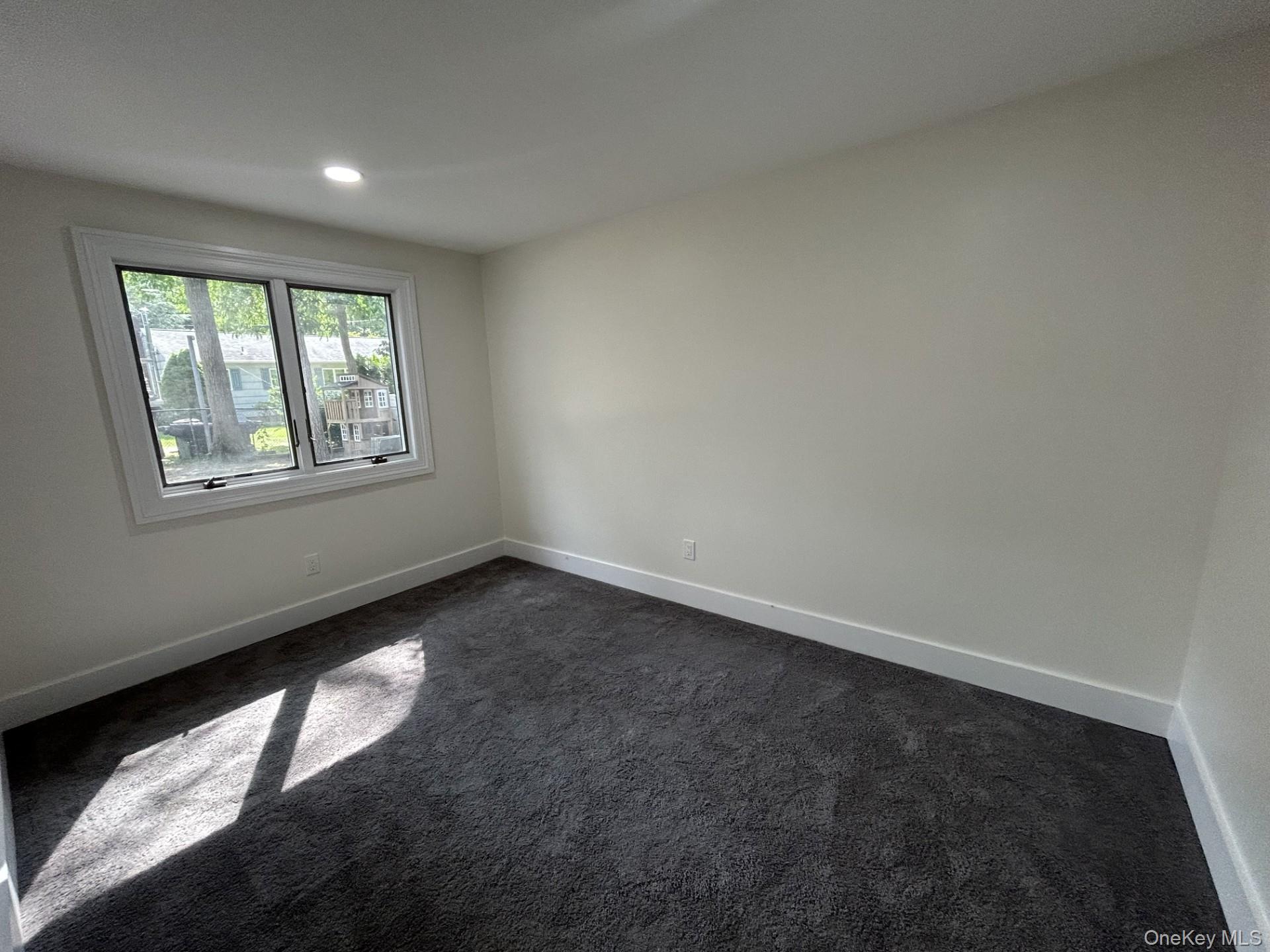 #15 photo, 5 Poplar Court, Miller Place , NY 11764