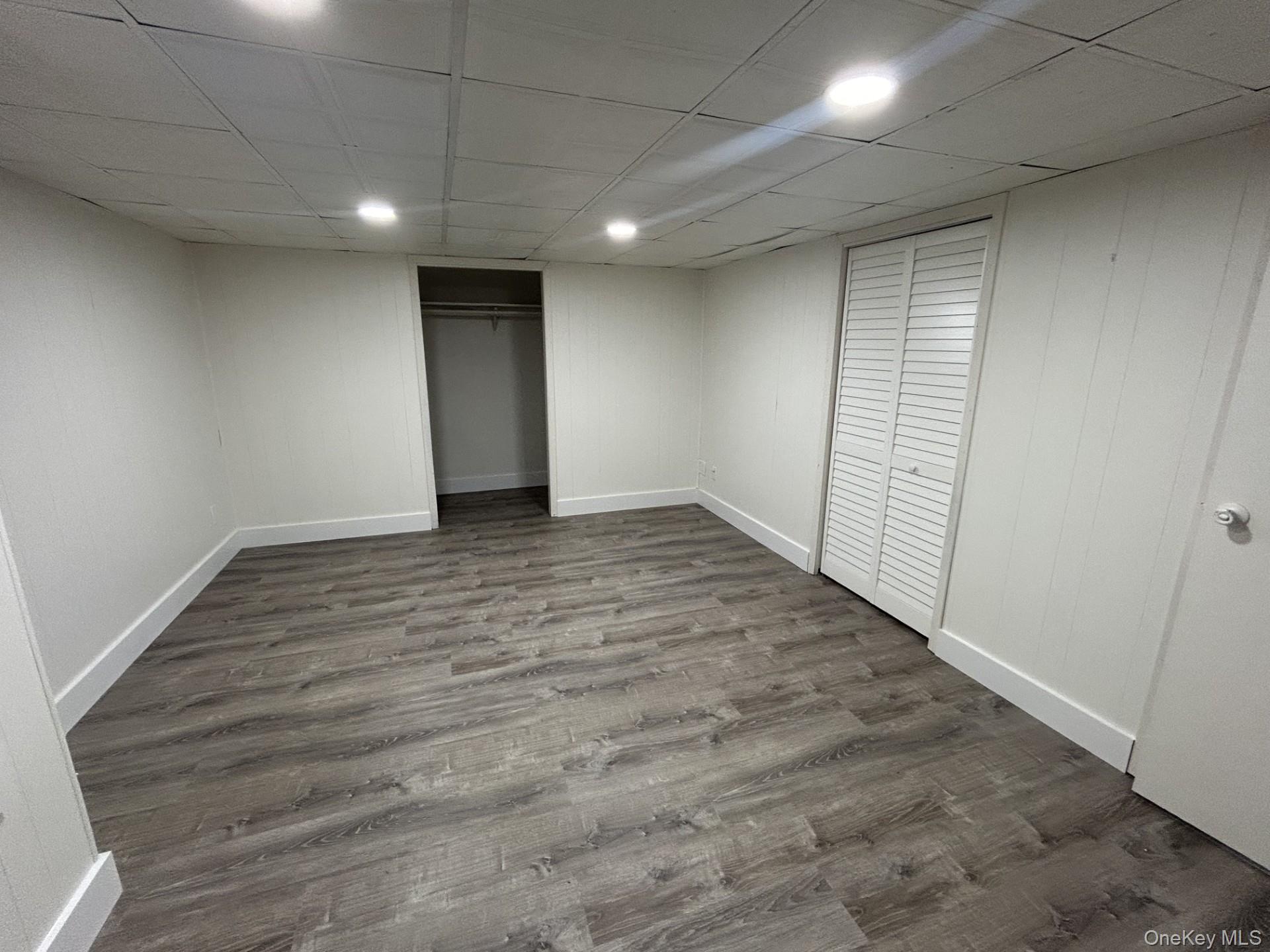 #16 photo, 5 Poplar Court, Miller Place , NY 11764