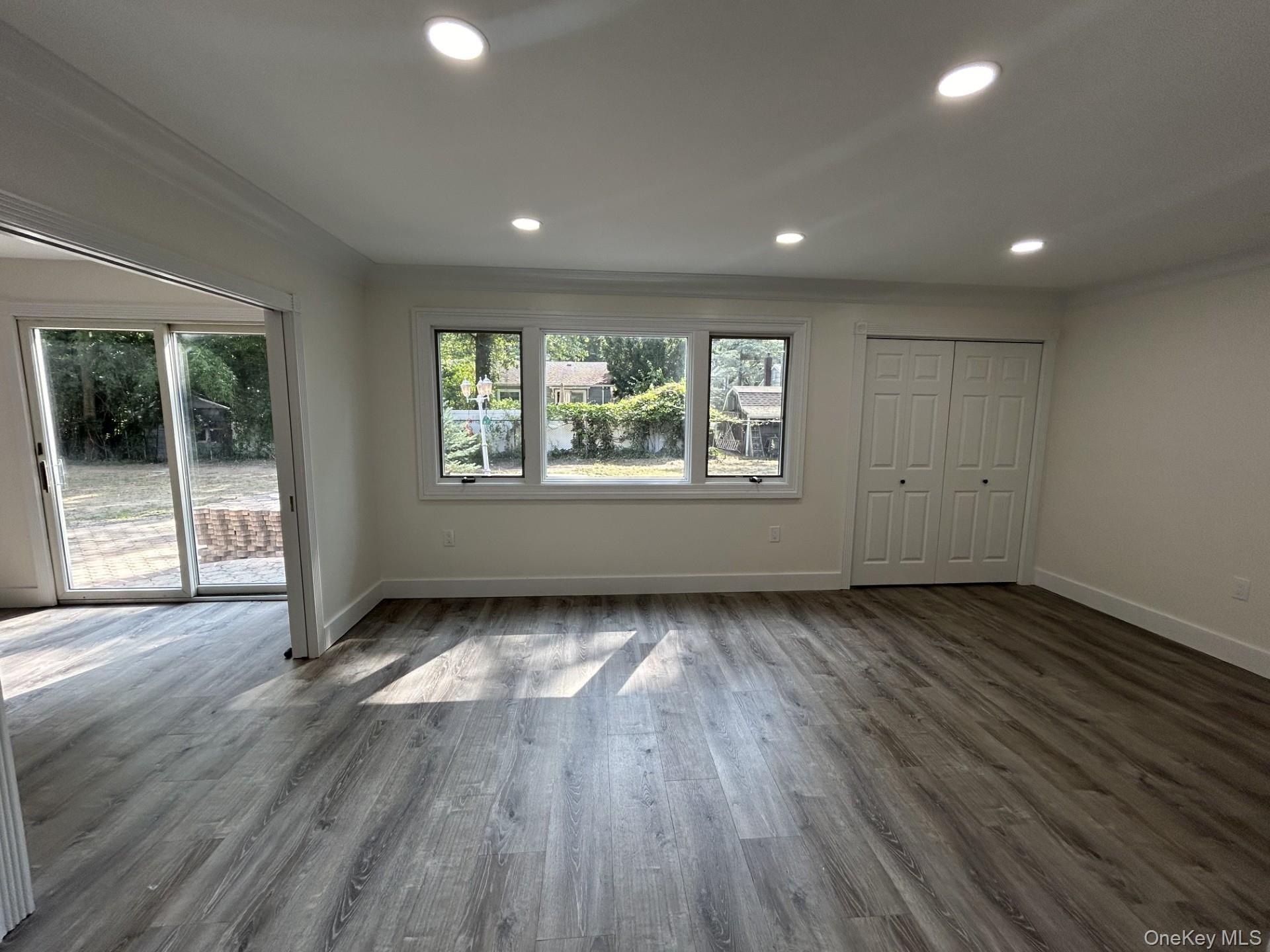 #5 photo, 5 Poplar Court, Miller Place , NY 11764