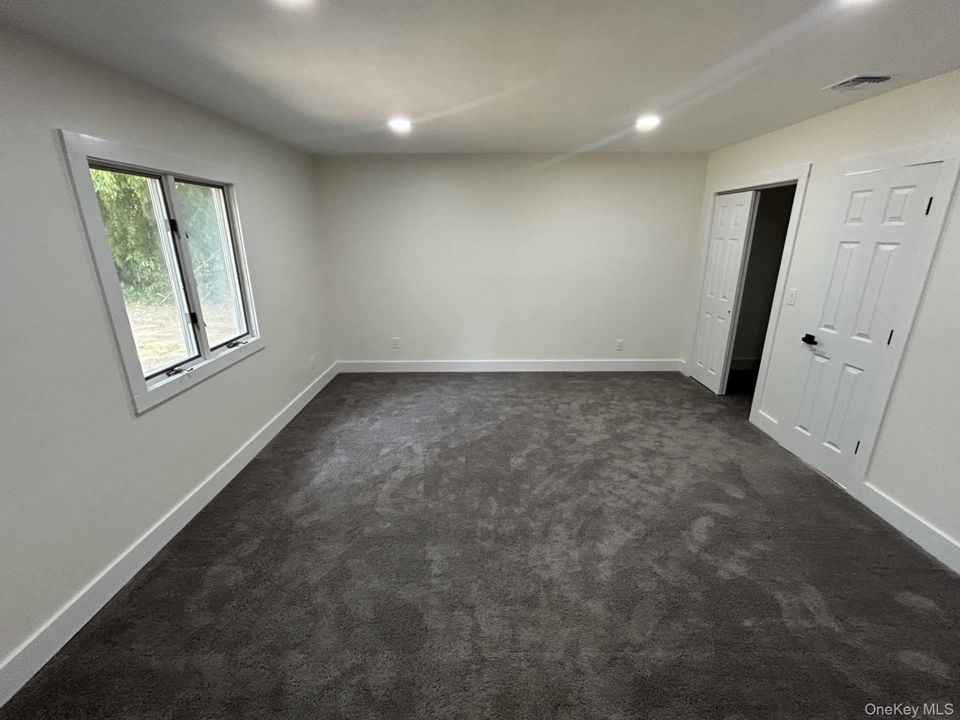 #9 photo, 5 Poplar Court, Miller Place , NY 11764