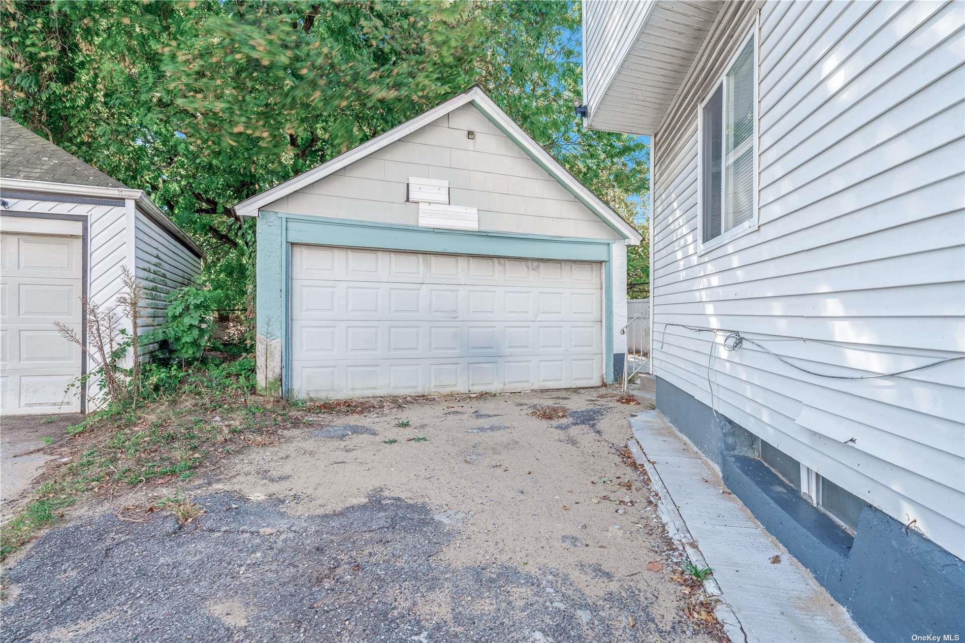 #16 photo, 231-08 Mentone Avenue, Laurelton , NY 11413