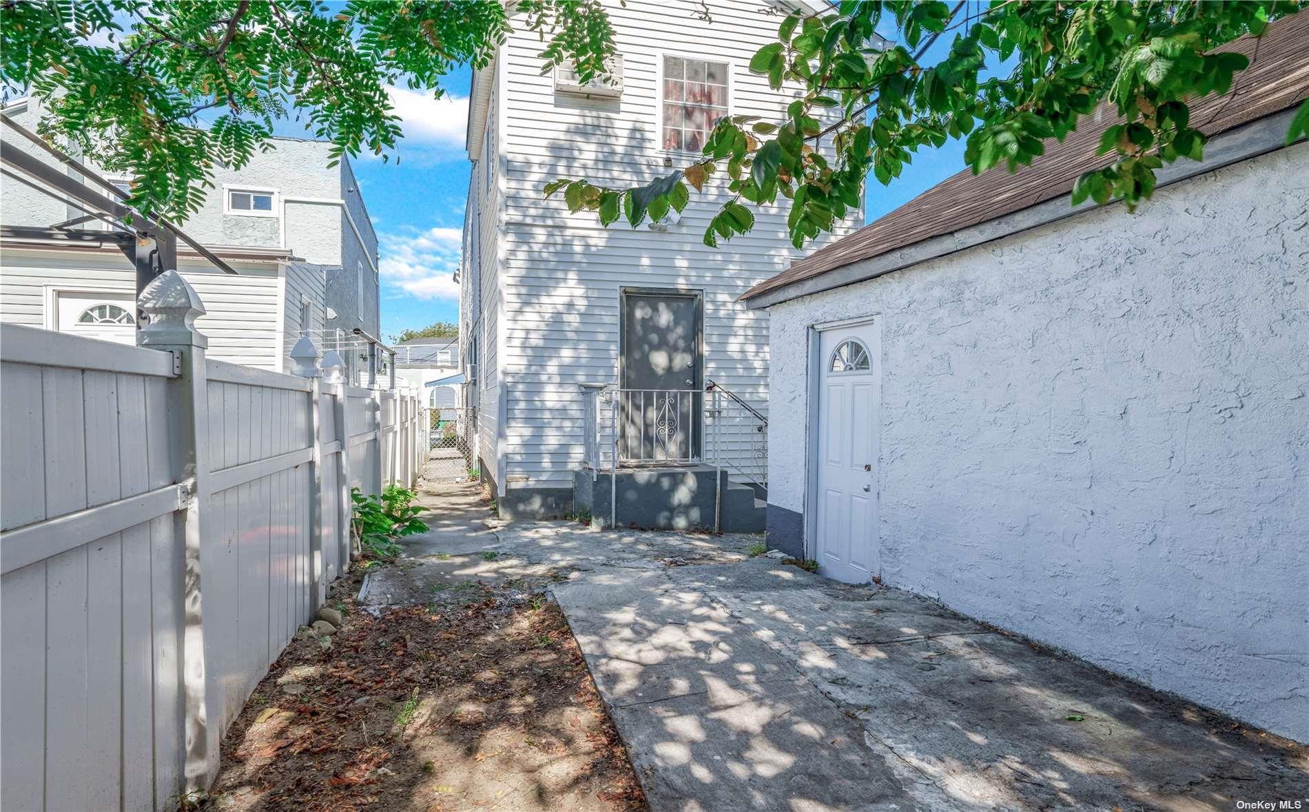 #18 photo, 231-08 Mentone Avenue, Laurelton , NY 11413