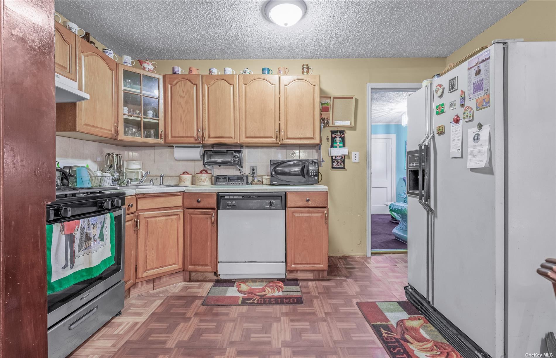 #9 photo, 231-08 Mentone Avenue, Laurelton , NY 11413