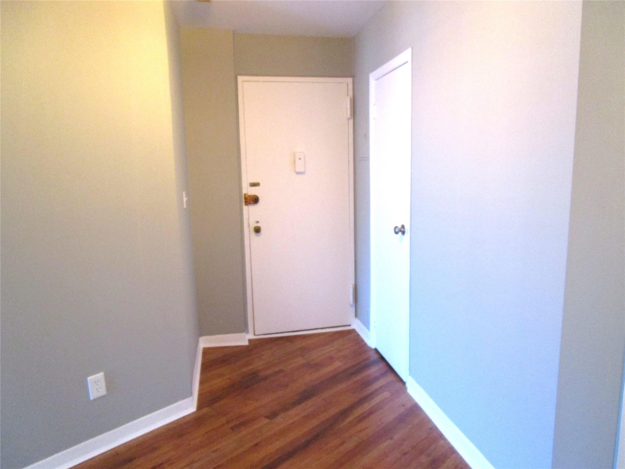 #6 photo, 20 Daley Place, ナッソー郡 Lynbrook , NY 11563