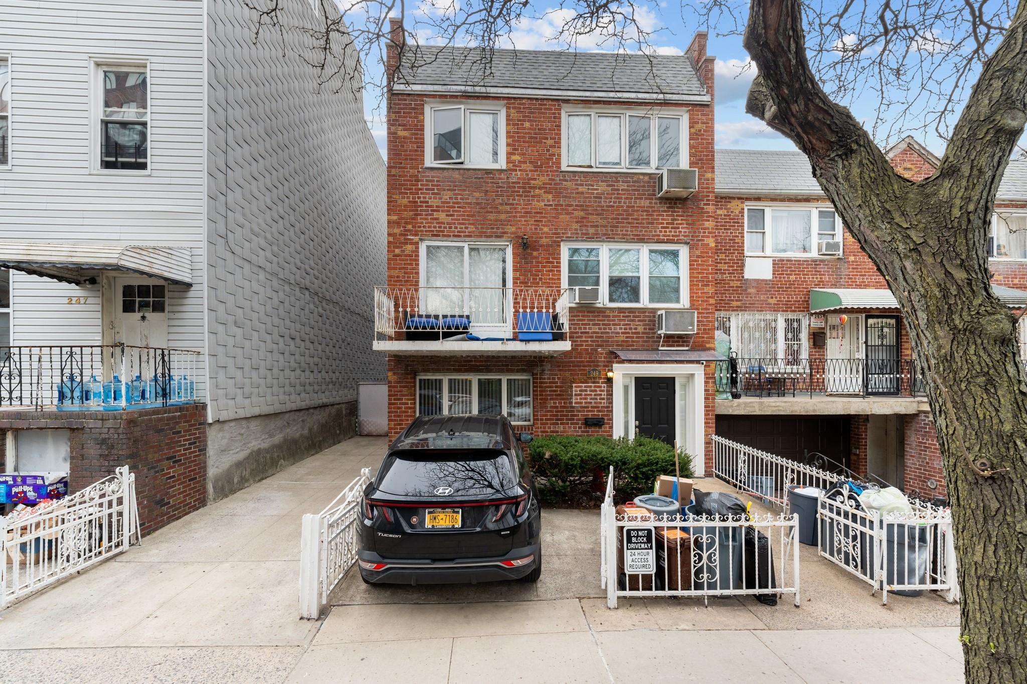 #1 photo, 249 Newkirk Avenue, ブルックリン区 Brooklyn , NY 11230