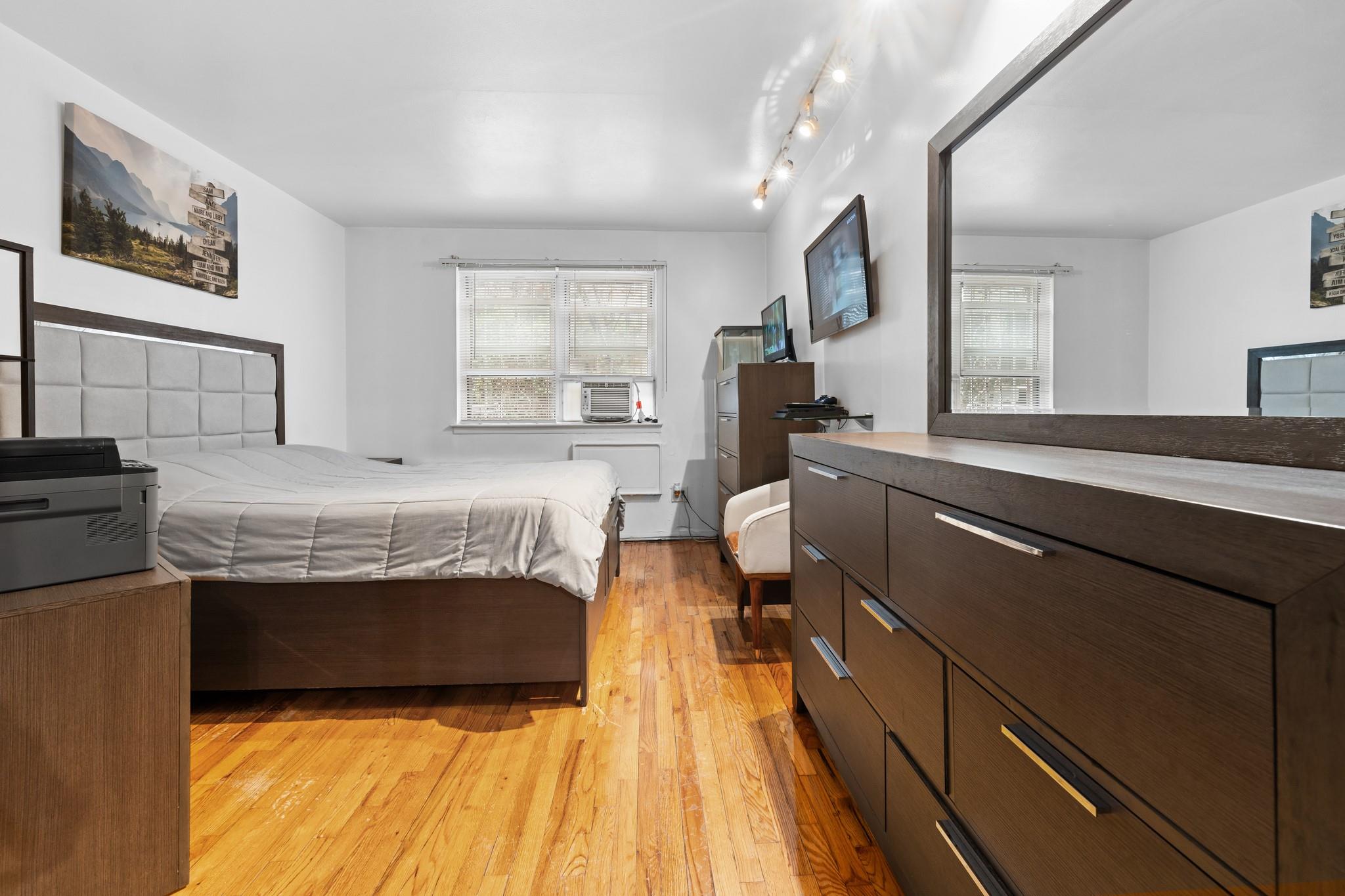 #19 photo, 249 Newkirk Avenue, ブルックリン区 Brooklyn , NY 11230