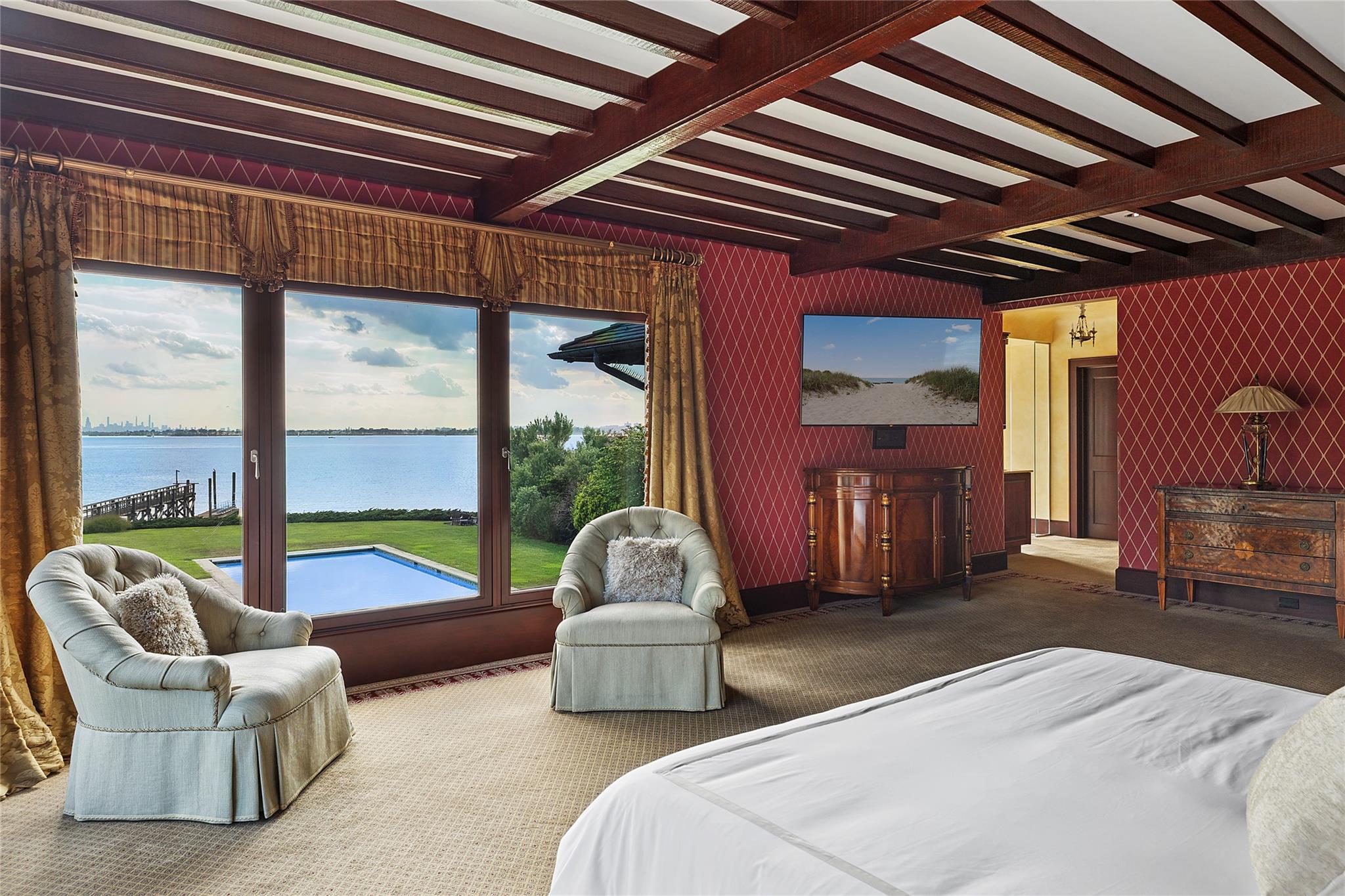 #14 photo, 5 Half Moon Lane, Sands Point , NY 11050