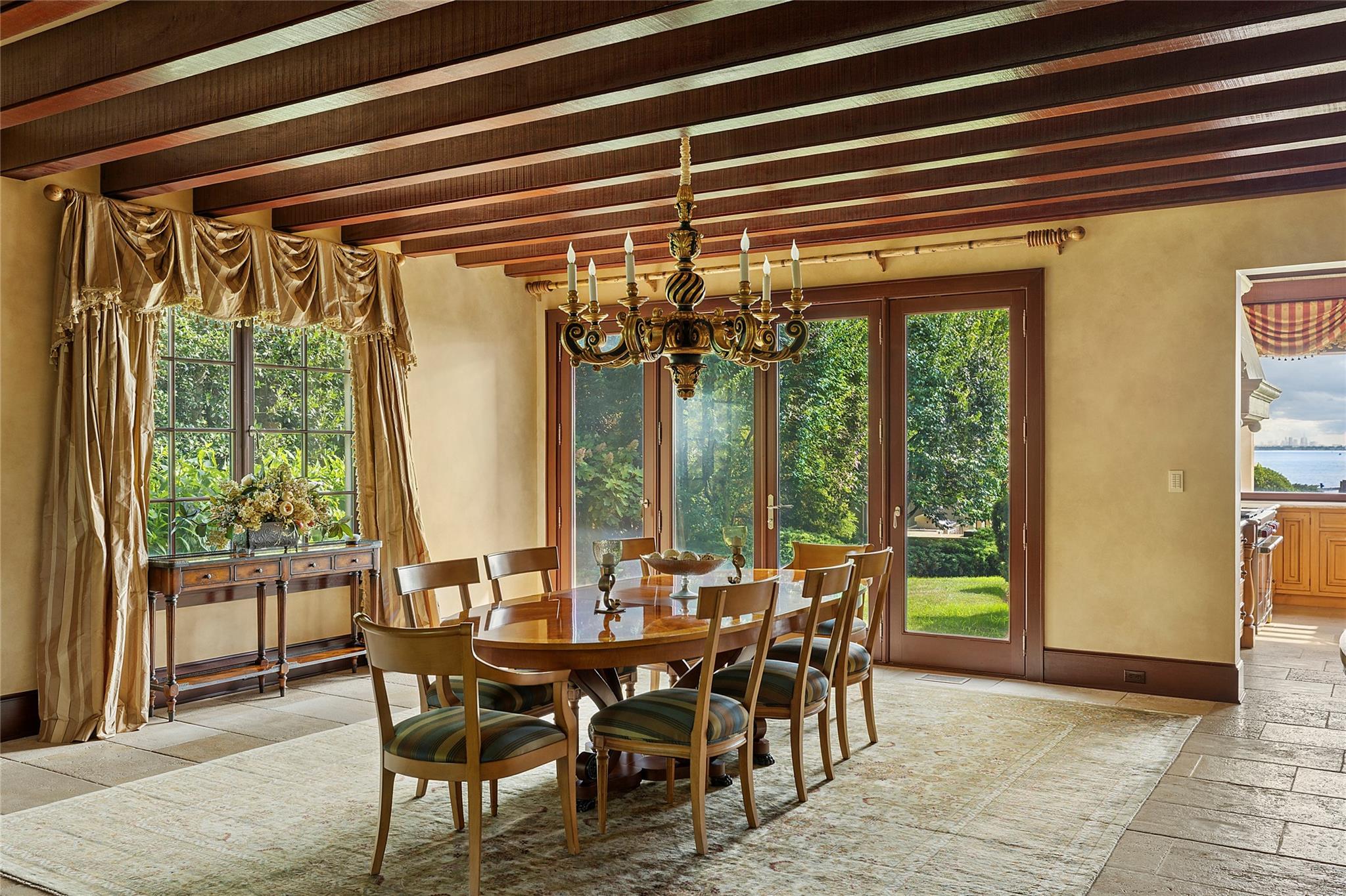 #7 photo, 5 Half Moon Lane, Sands Point , NY 11050