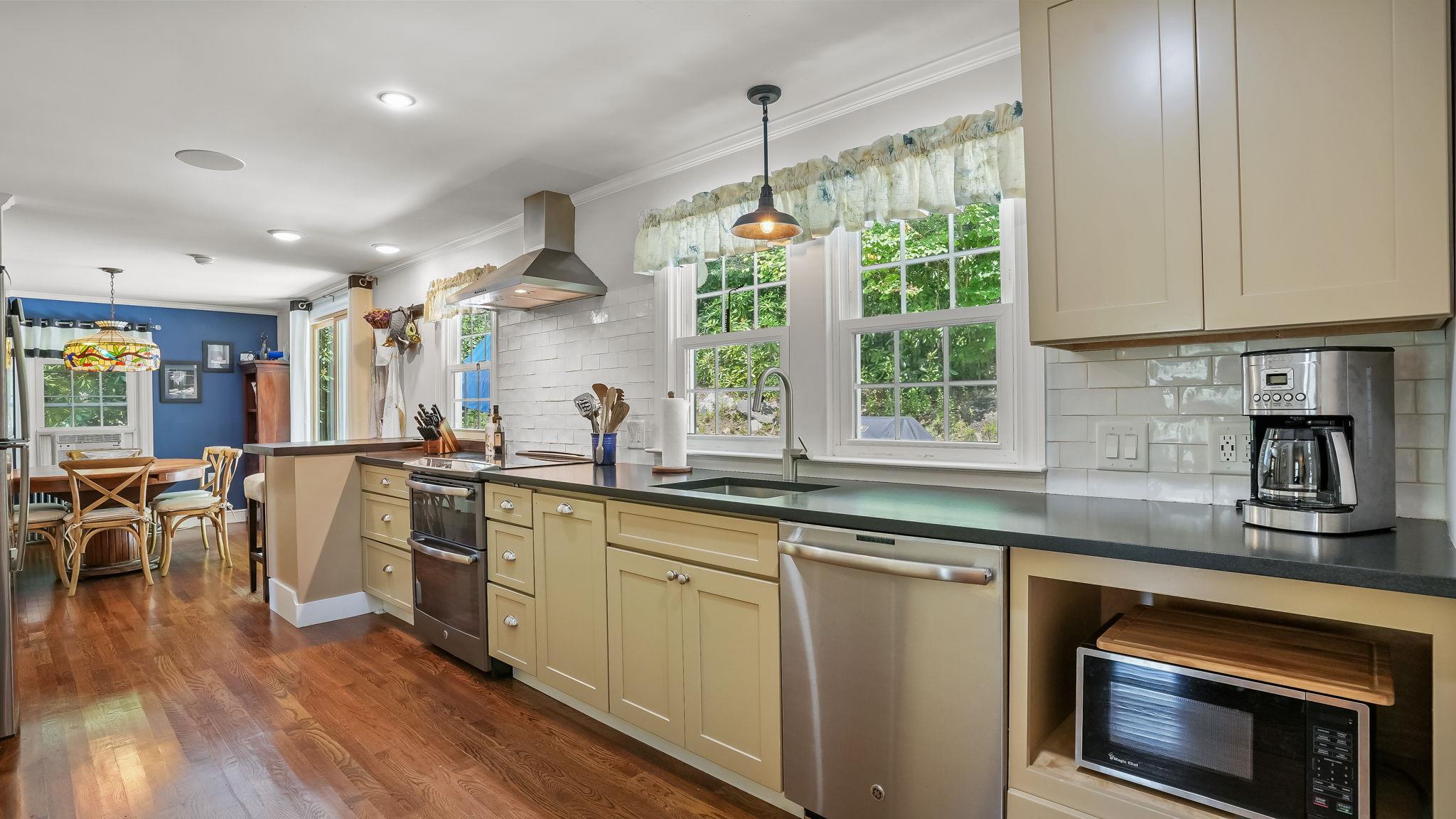 #9 photo, 426 Torrington Road, Litchfield , CT 06759