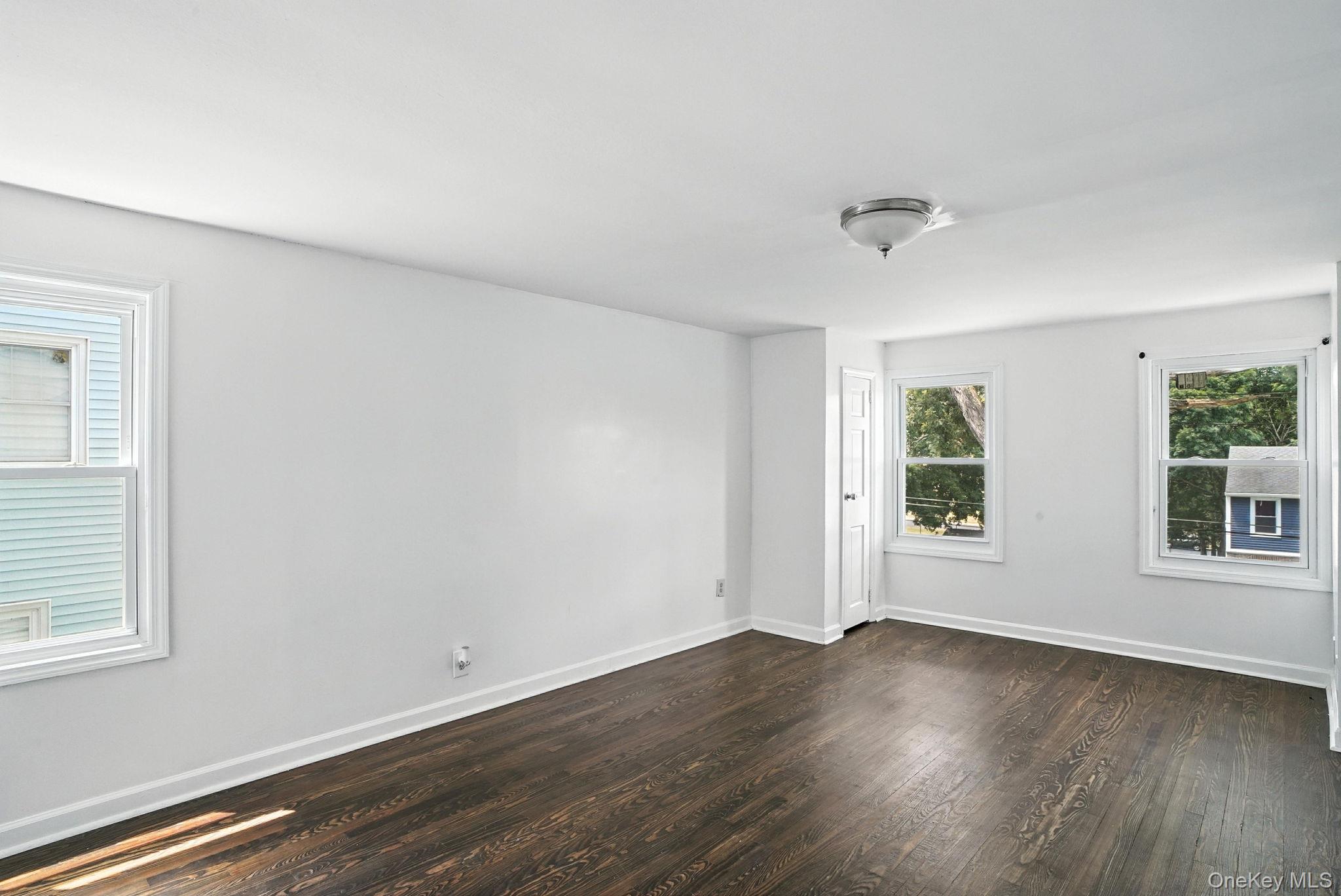 #16 photo, 71 Commonwealth Avenue, Middletown , NY 10940