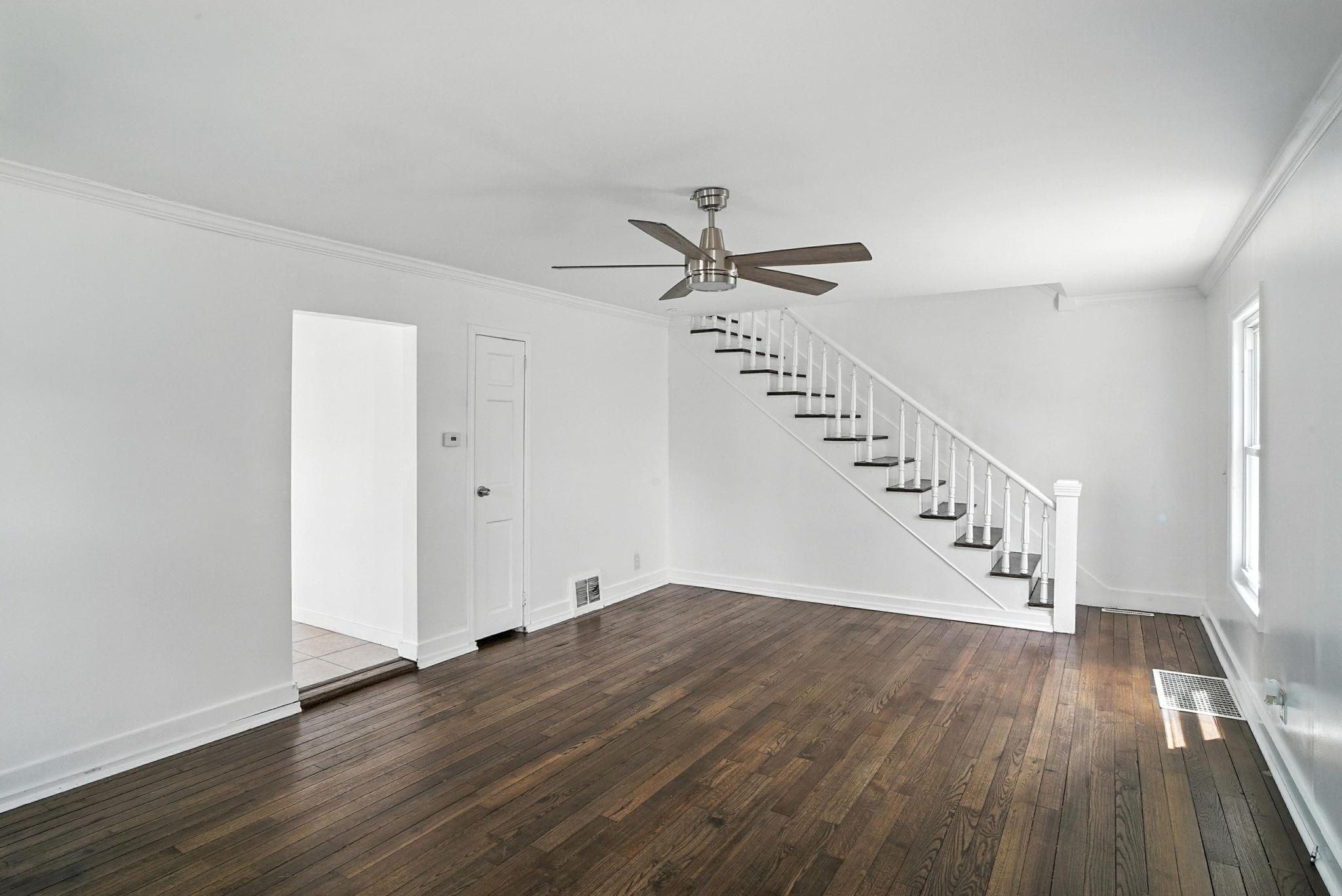 #5 photo, 71 Commonwealth Avenue, Middletown , NY 10940