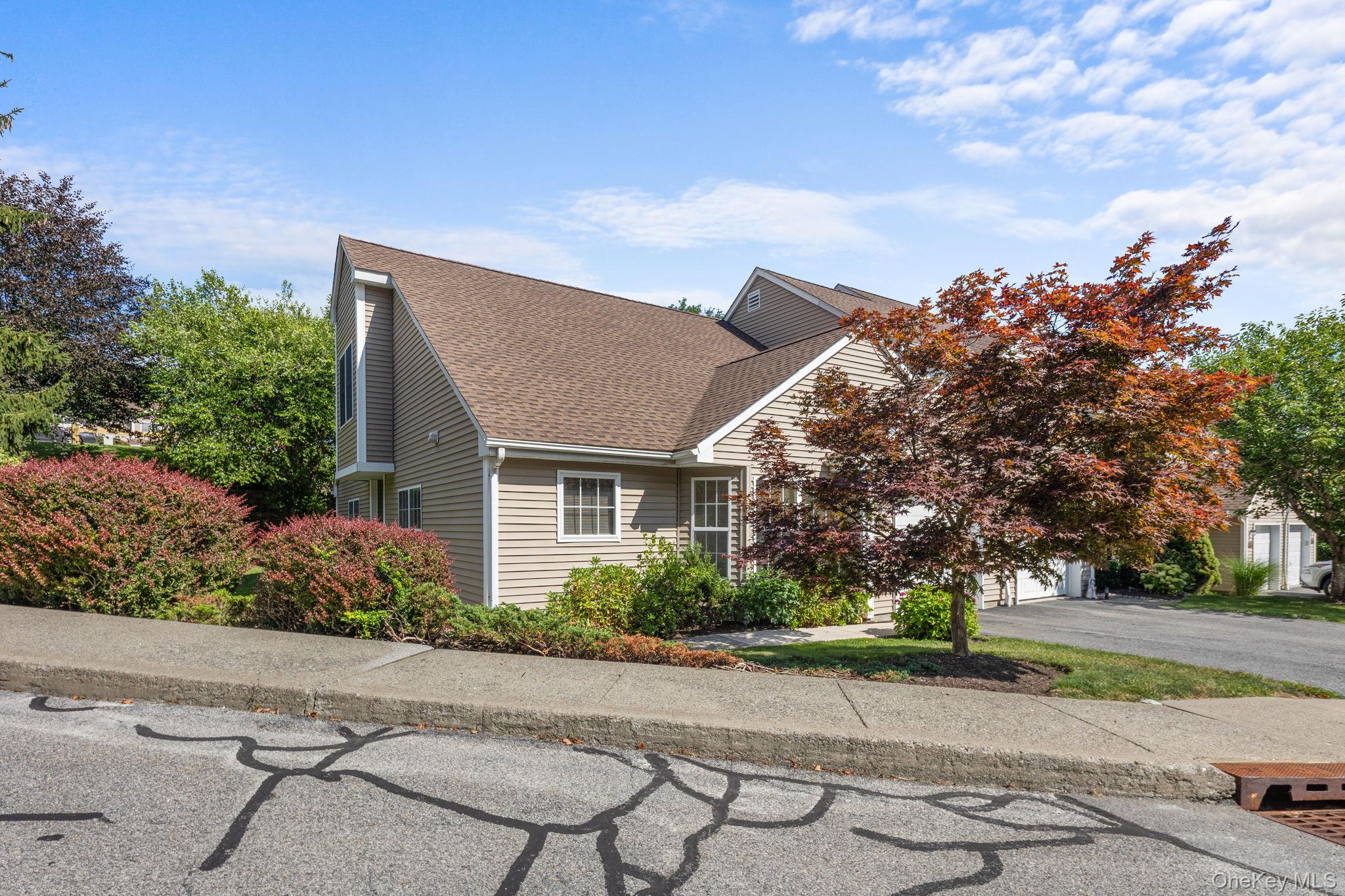 #2 photo, 100 Sparrow Ridge Road, Carmel , NY 10512