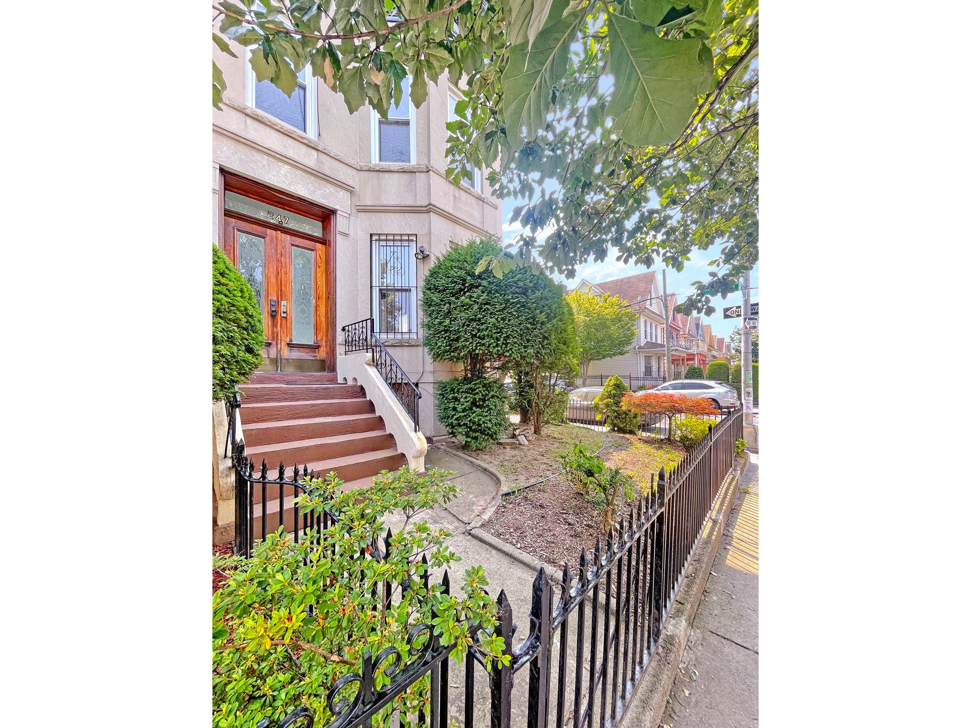 #1 photo, Brooklyn, Flatbush , NY 11226