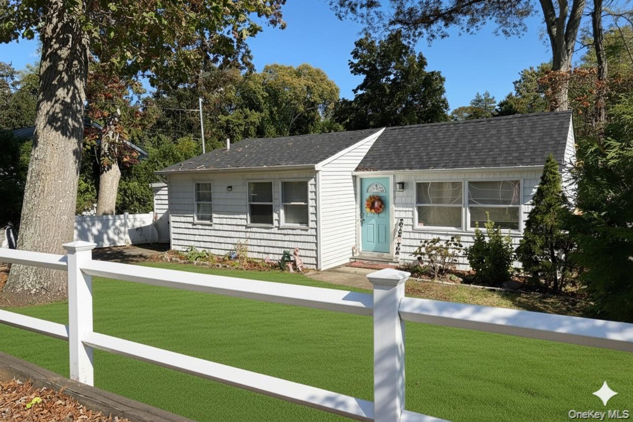 #2 photo, 39 Gould Road, サフォーク郡 Centereach , NY 11720