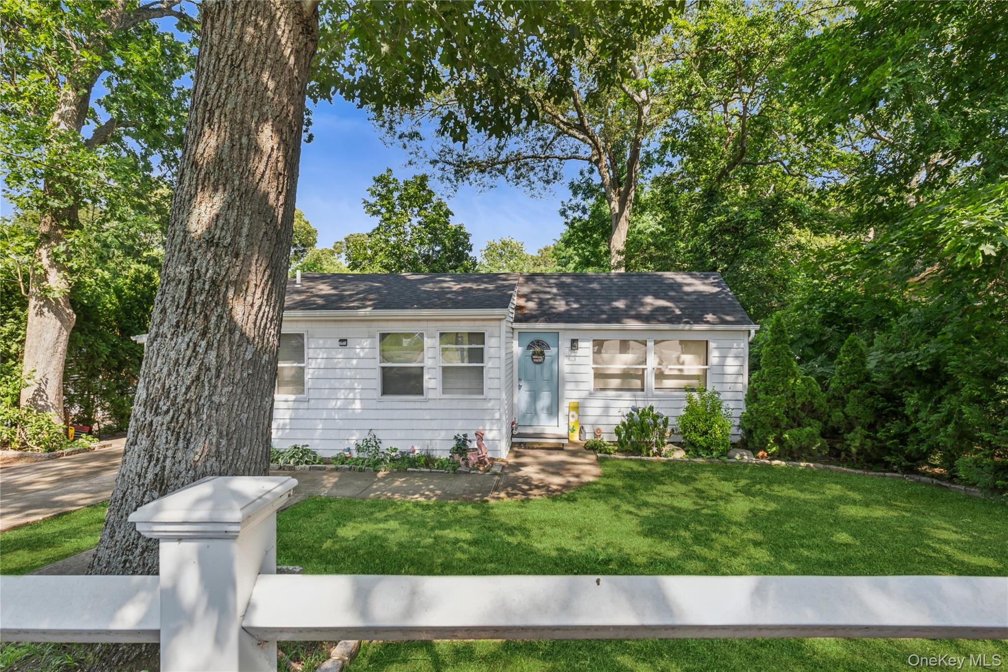 #3 photo, 39 Gould Road, サフォーク郡 Centereach , NY 11720