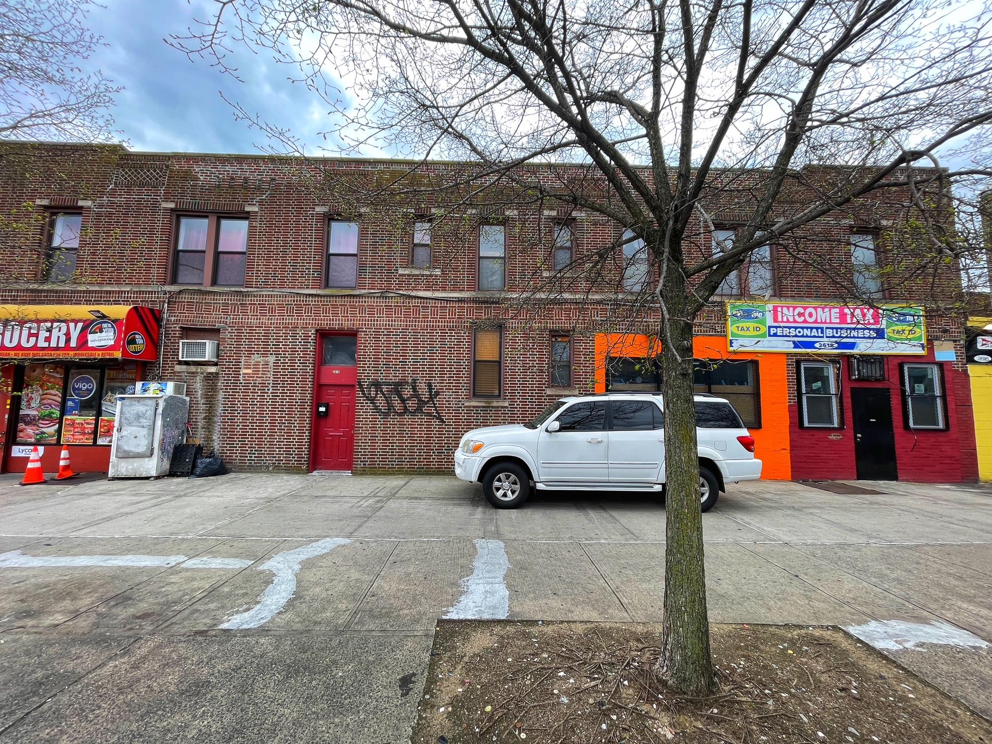 #4 photo, 11-04 Rogers Avenue, ブルックリン区 Brooklyn , NY 11226