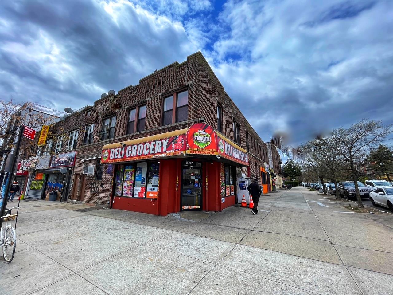 #8 photo, 11-04 Rogers Avenue, ブルックリン区 Brooklyn , NY 11226