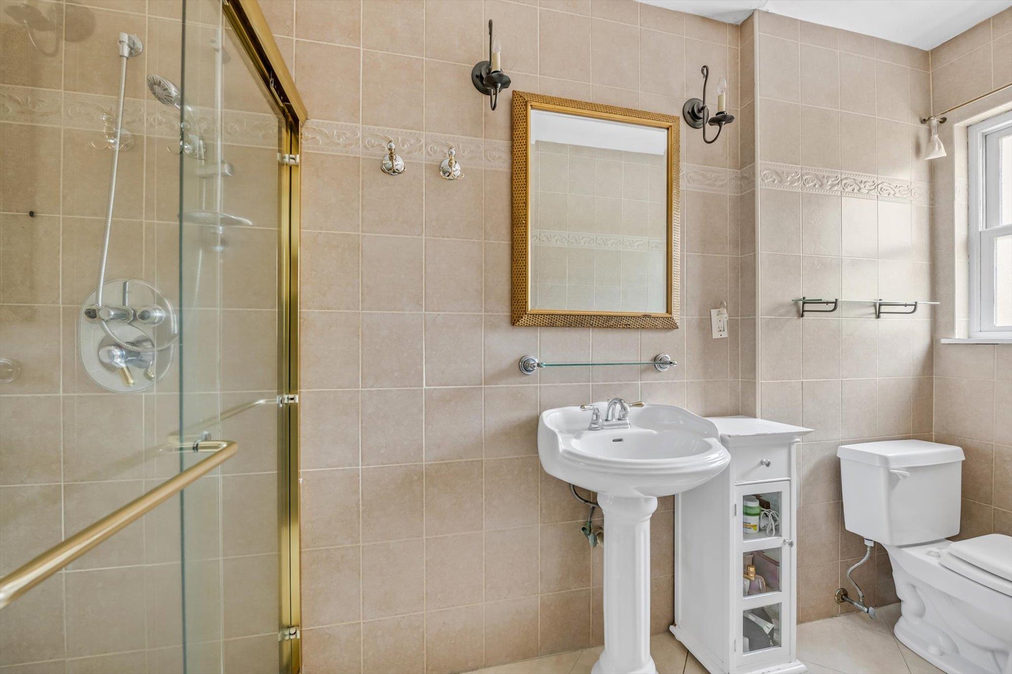 #17 photo, 15 Edgewood Place, ナッソー郡 Great Neck , NY 11024