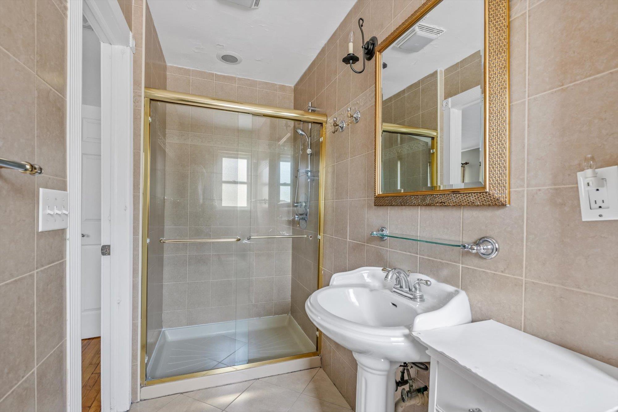 #18 photo, 15 Edgewood Place, ナッソー郡 Great Neck , NY 11024