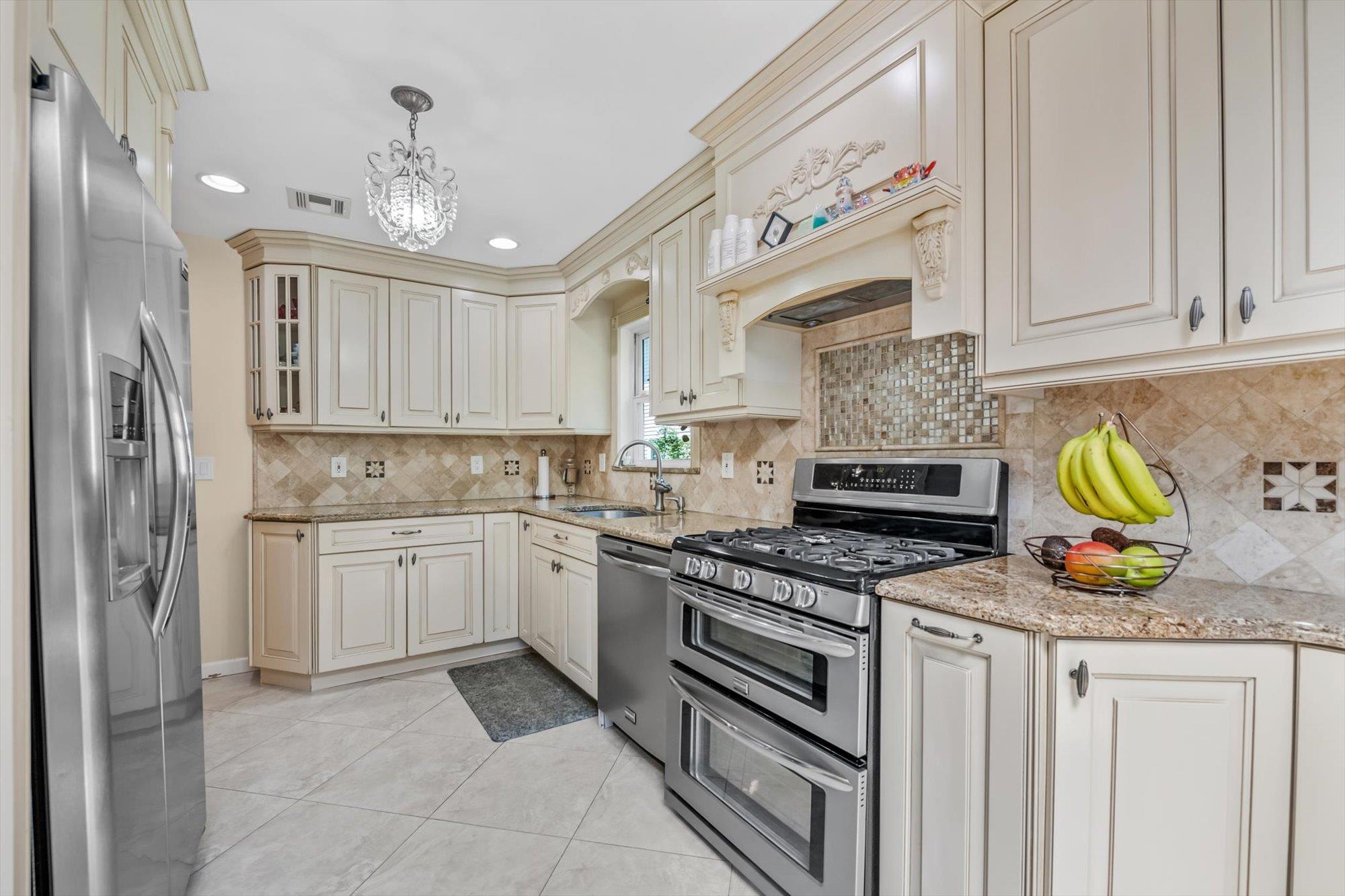 #8 photo, 15 Edgewood Place, ナッソー郡 Great Neck , NY 11024