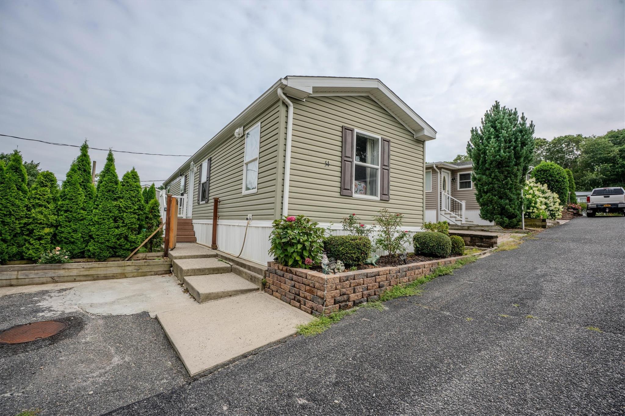 #2 photo, 1795 Osborn Avenue, サフォーク郡 Riverhead , NY 11901