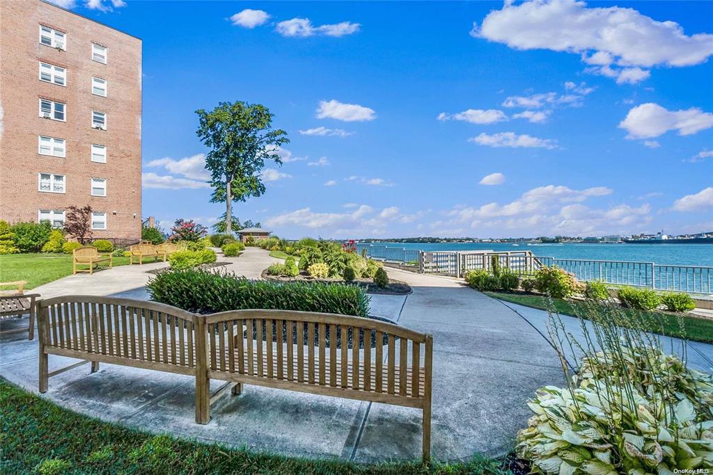 #15 photo, 162-21 Powells Cove Boulevard, クイーンズ区 Beechhurst , NY 11357