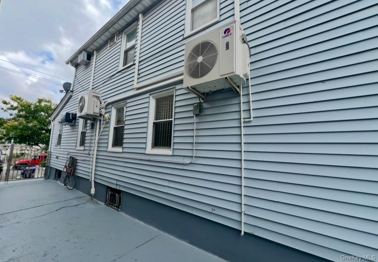 #19 photo, 9353 207th Street, クイーンズ区 Queens Village , NY 11428