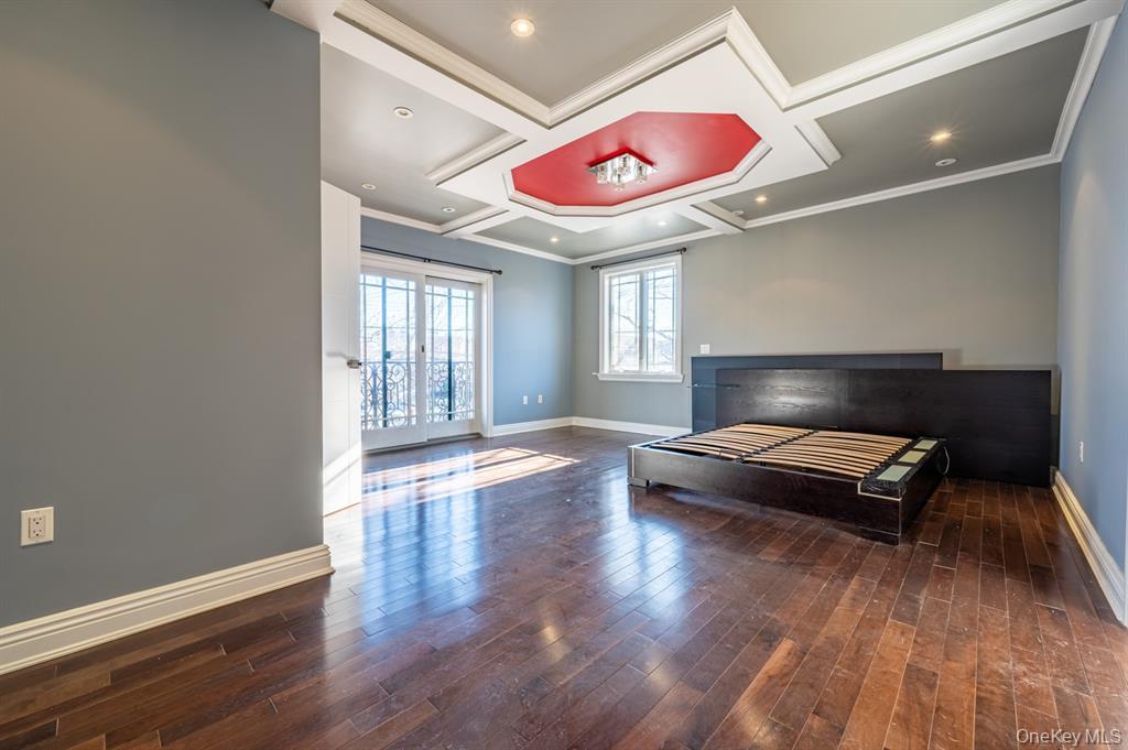 #13 photo, 1903 Tomlinson Avenue, Bronx , NY 10461