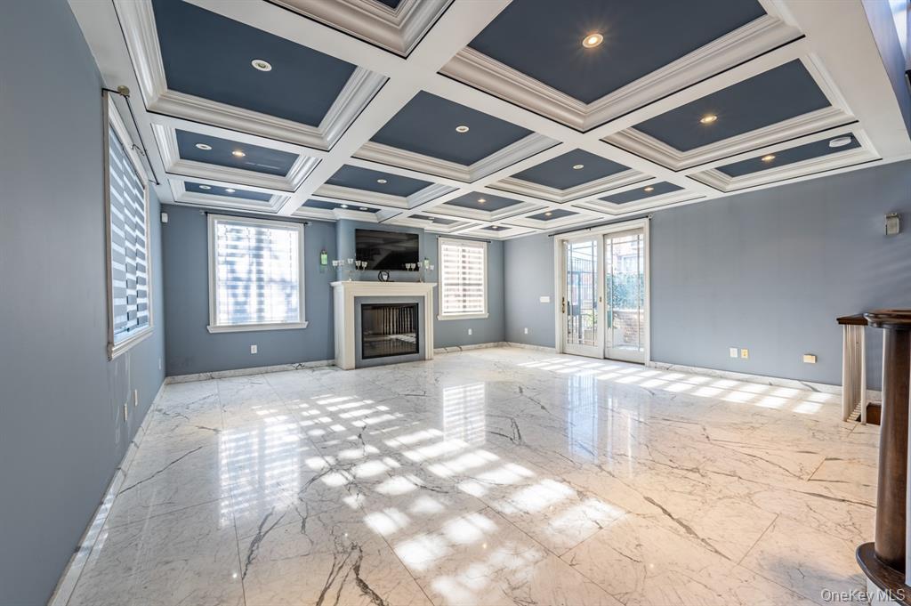 #7 photo, 1903 Tomlinson Avenue, Bronx , NY 10461