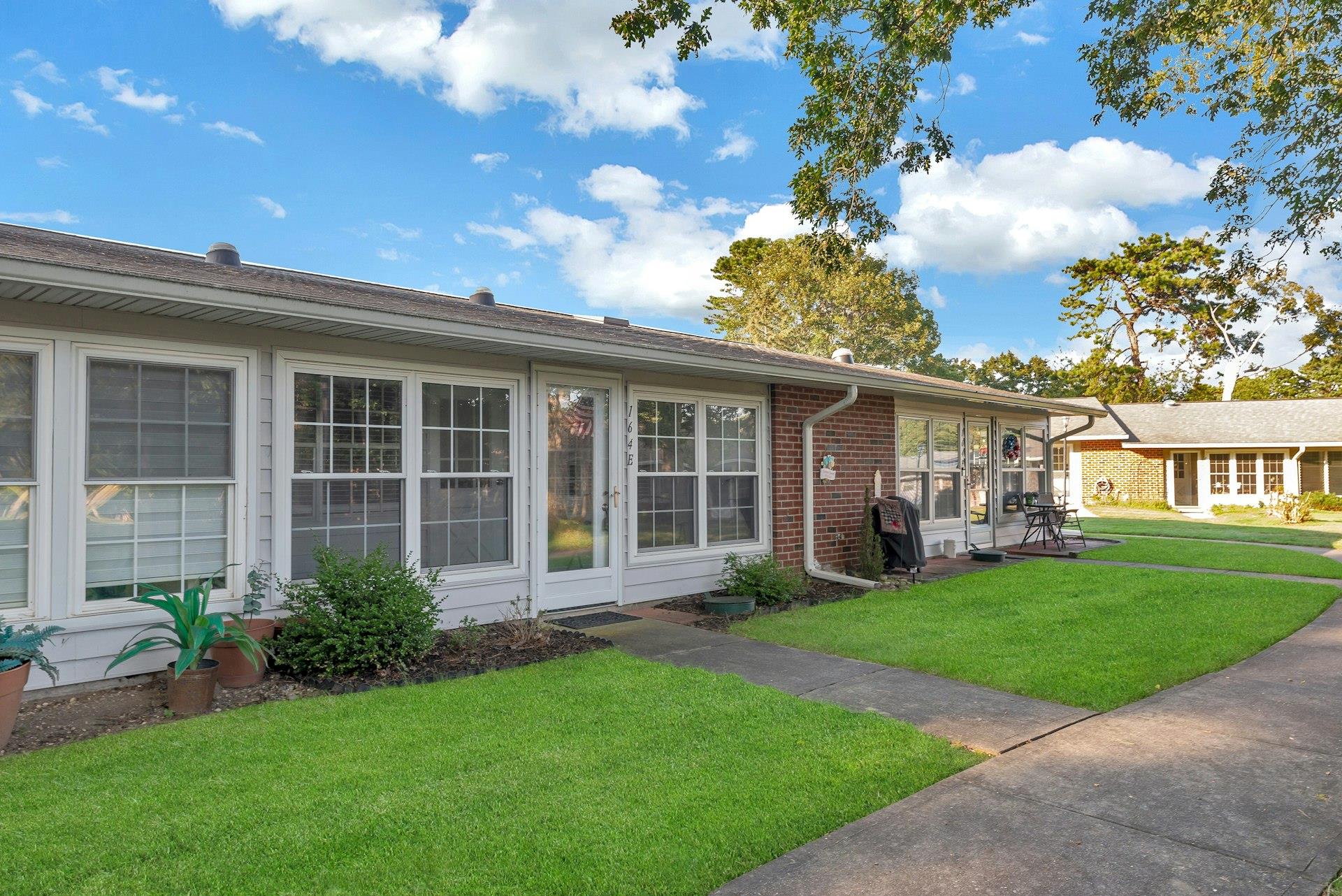 #1 photo, 164 Falmouth Court, 東長島 Ridge , NY 11961